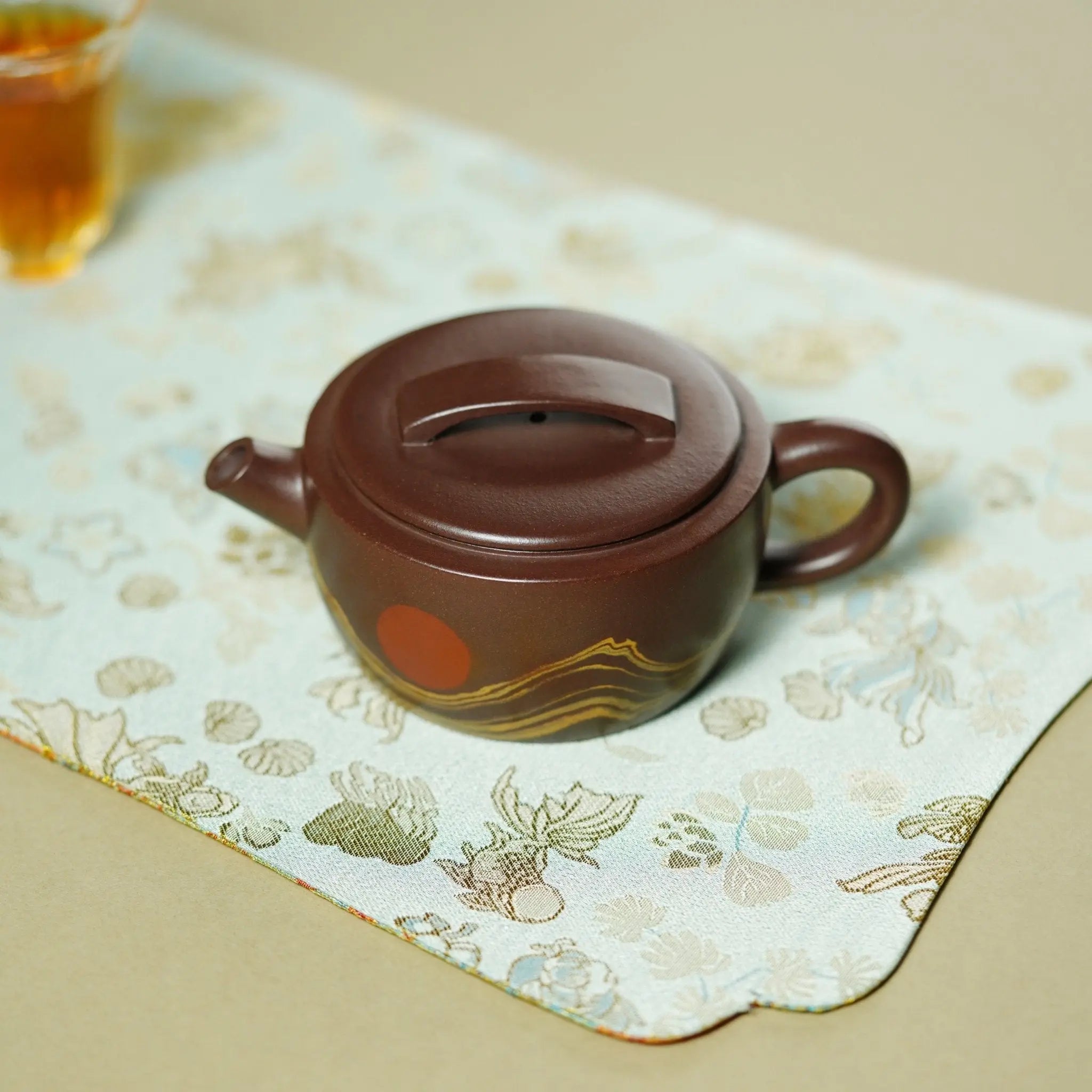 Han Wa 150cc - Yixing Handmade Teapot 江苏宜兴
