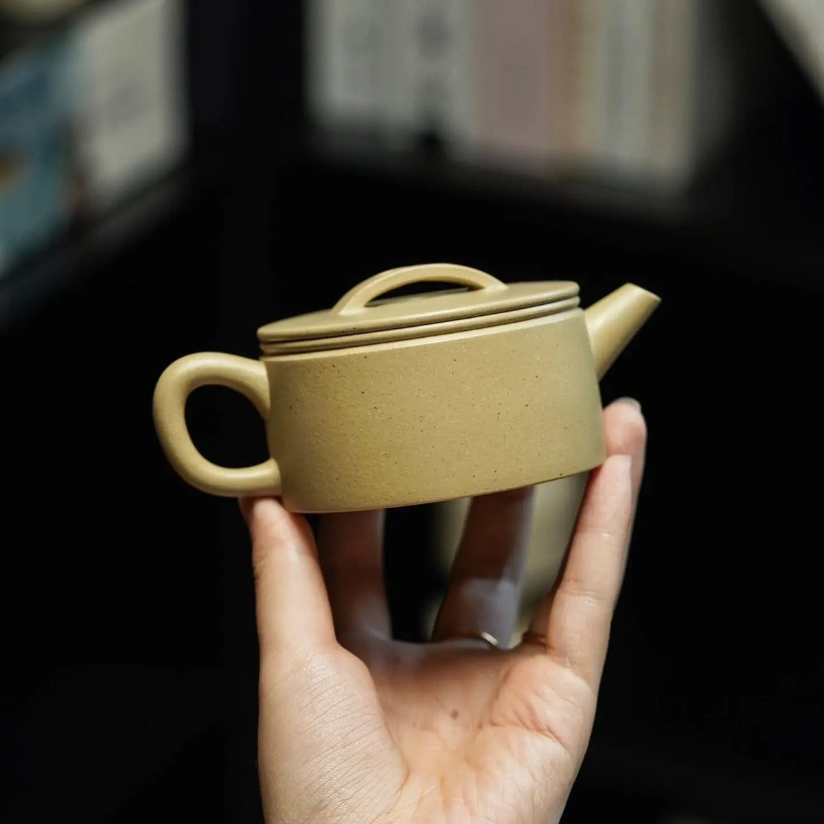 Han Wa 160cc - Yixing Handmade Teapot 江苏宜兴