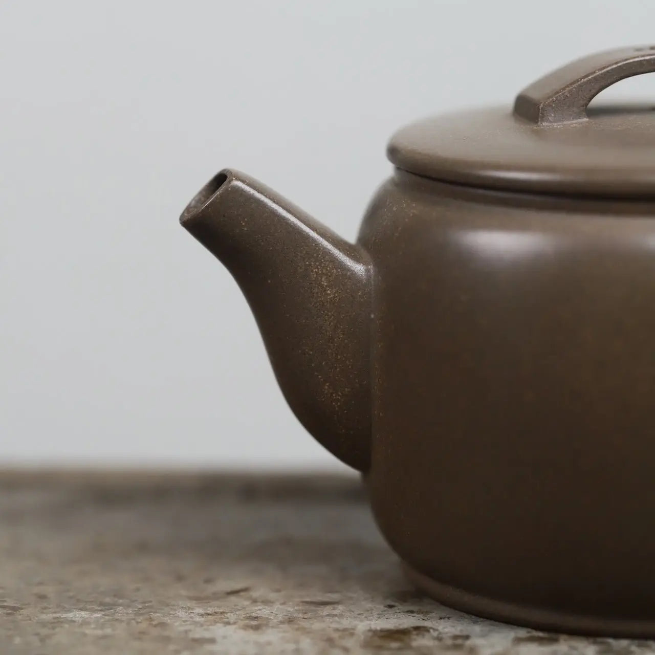 Han Wa 170cc - Yixing Handmade Teapot 江苏宜兴