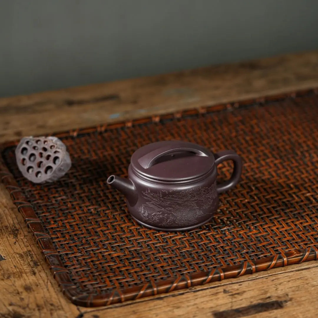 Han Wa 170cc - Yixing Handmade Teapot 江苏宜兴