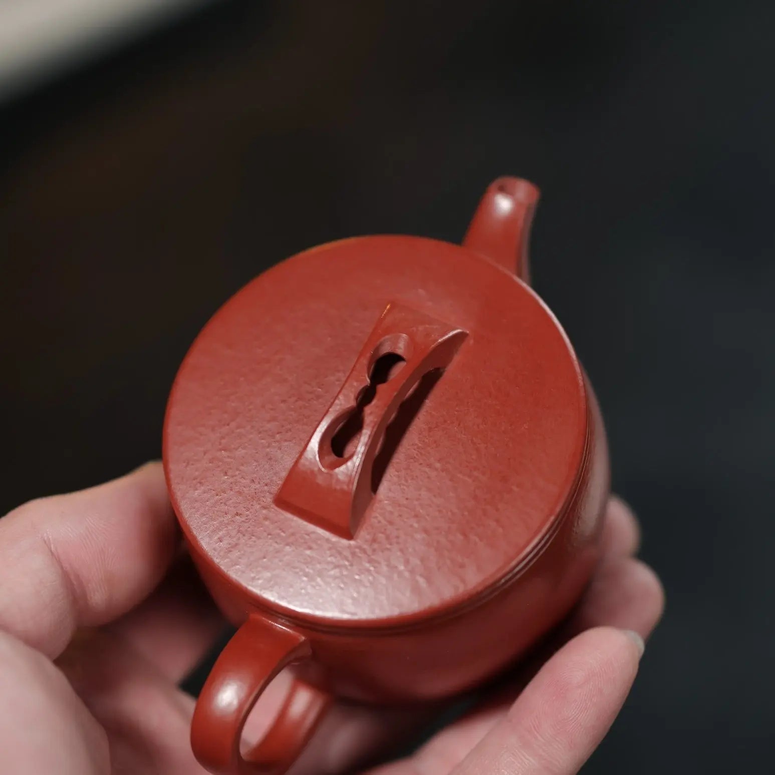 Han Wa 180cc - Yixing Handmade Teapot 江苏宜兴