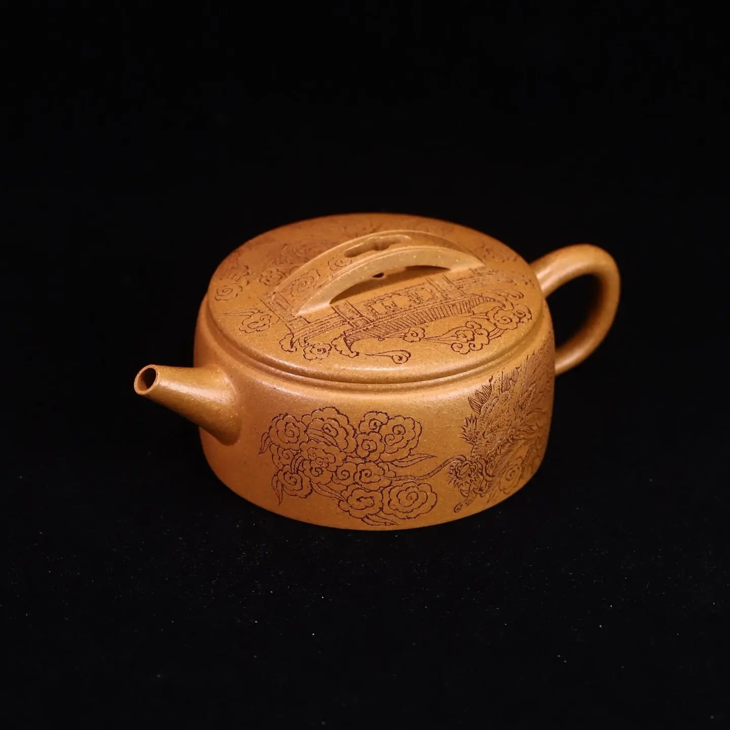 Han Wa 190cc - Yixing Handmade Teapot 江苏宜兴