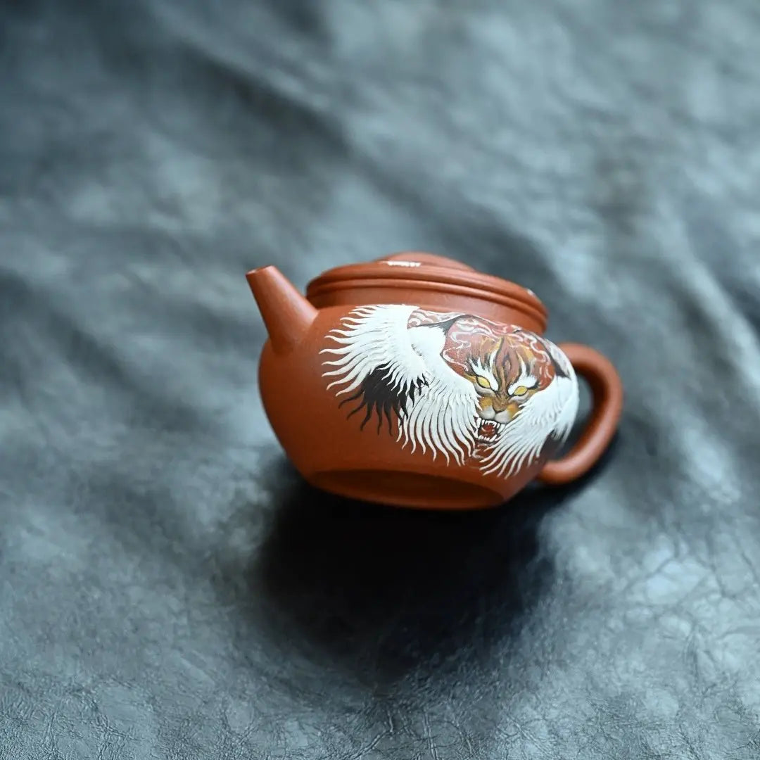 Han Wa 200cc - Yixing Handmade Teapot 江苏宜兴