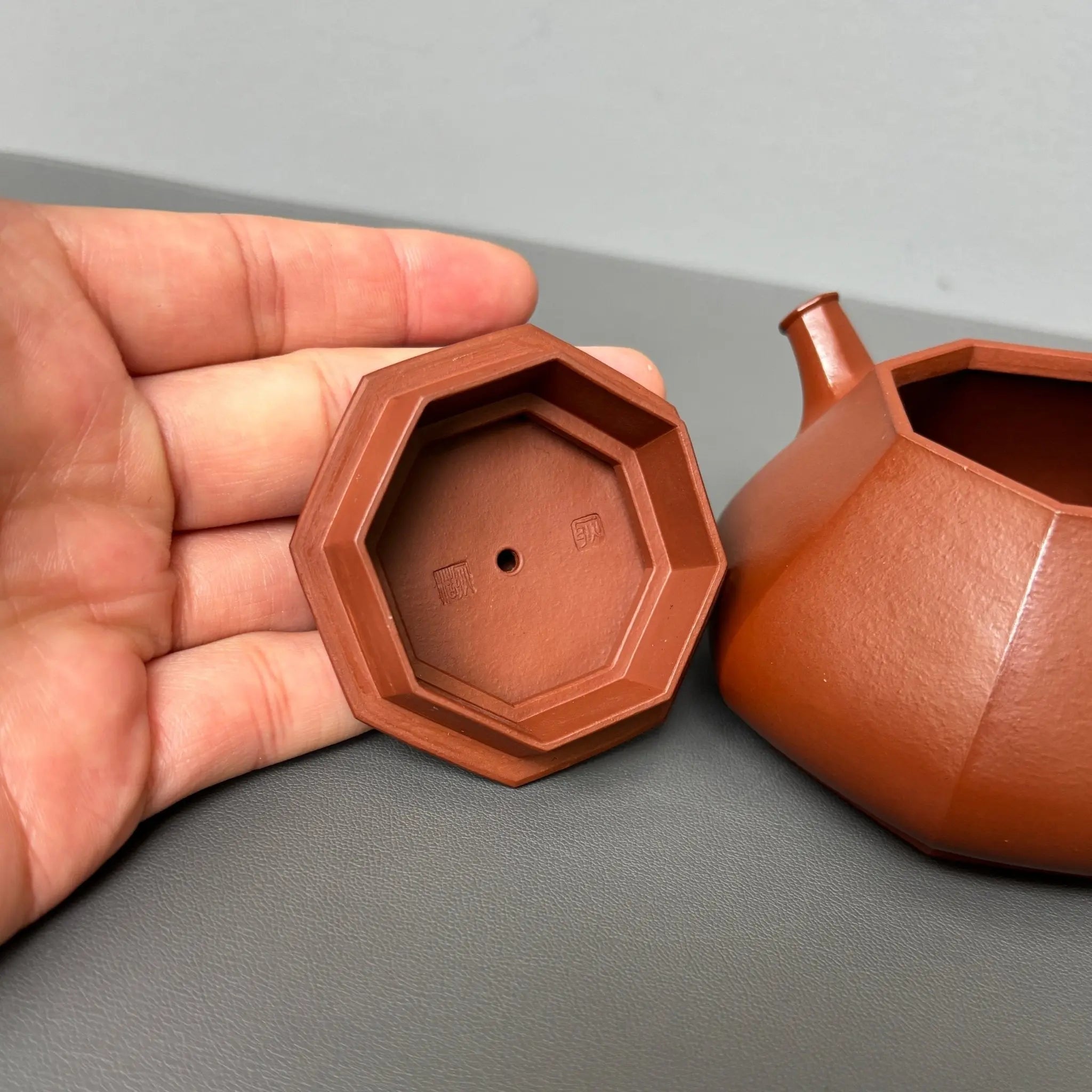 Hao Piao 200cc - Yixing Handmade Teapot 江苏宜兴
