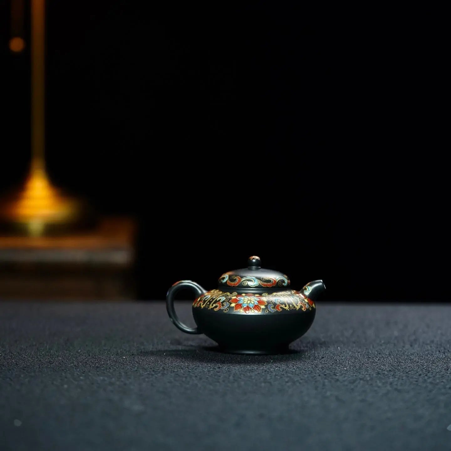 He Huan 130cc - Yixing Handmade Teapot 江苏宜兴