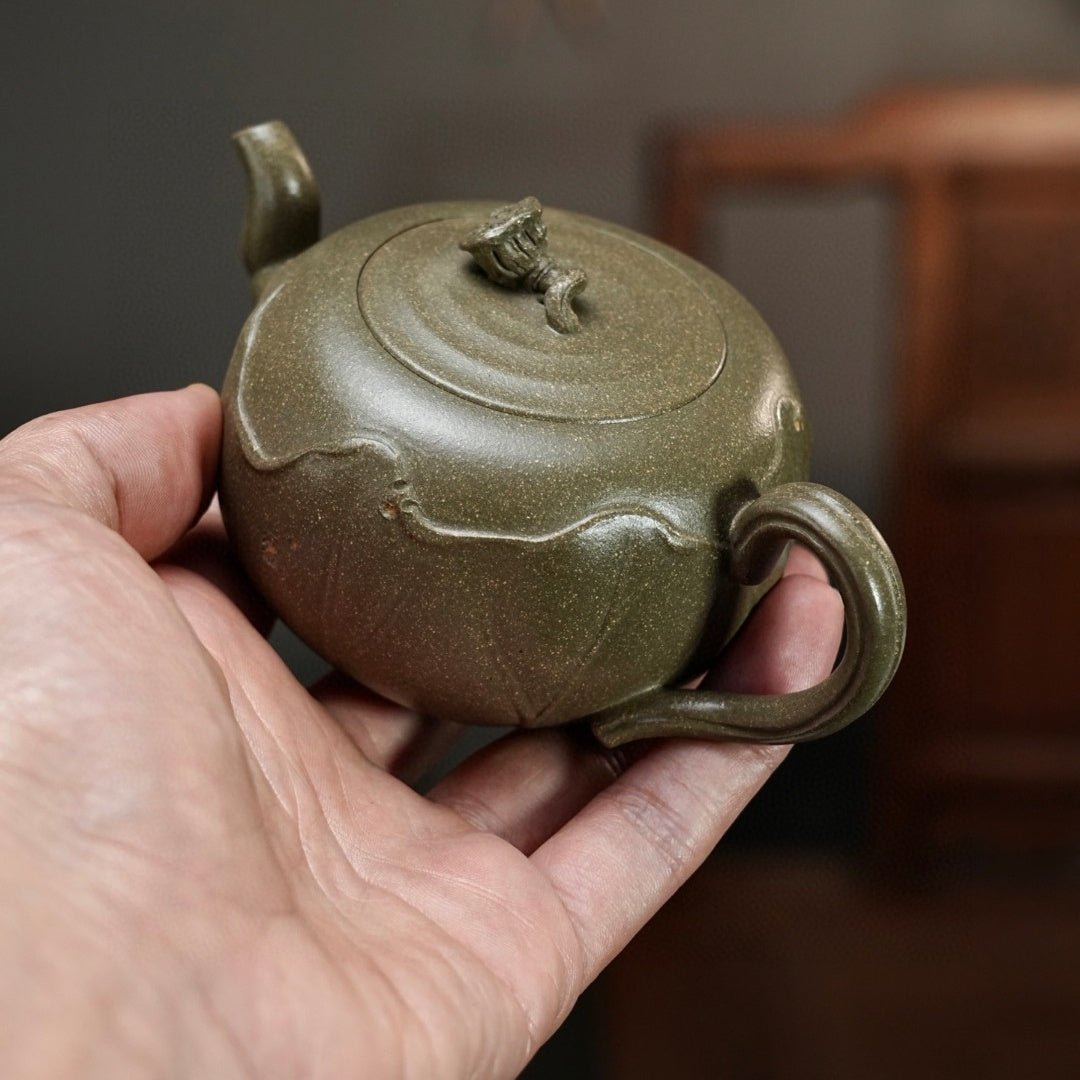 He Qu 180cc - Yixing Handmade Teapot 江苏宜兴