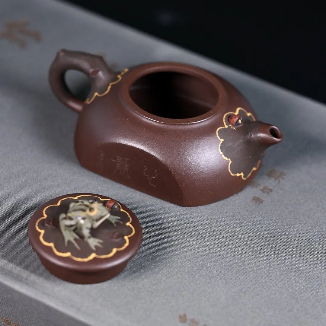 He Tang Qing Qu 150cc - Yixing Handmade Teapot 江苏宜兴
