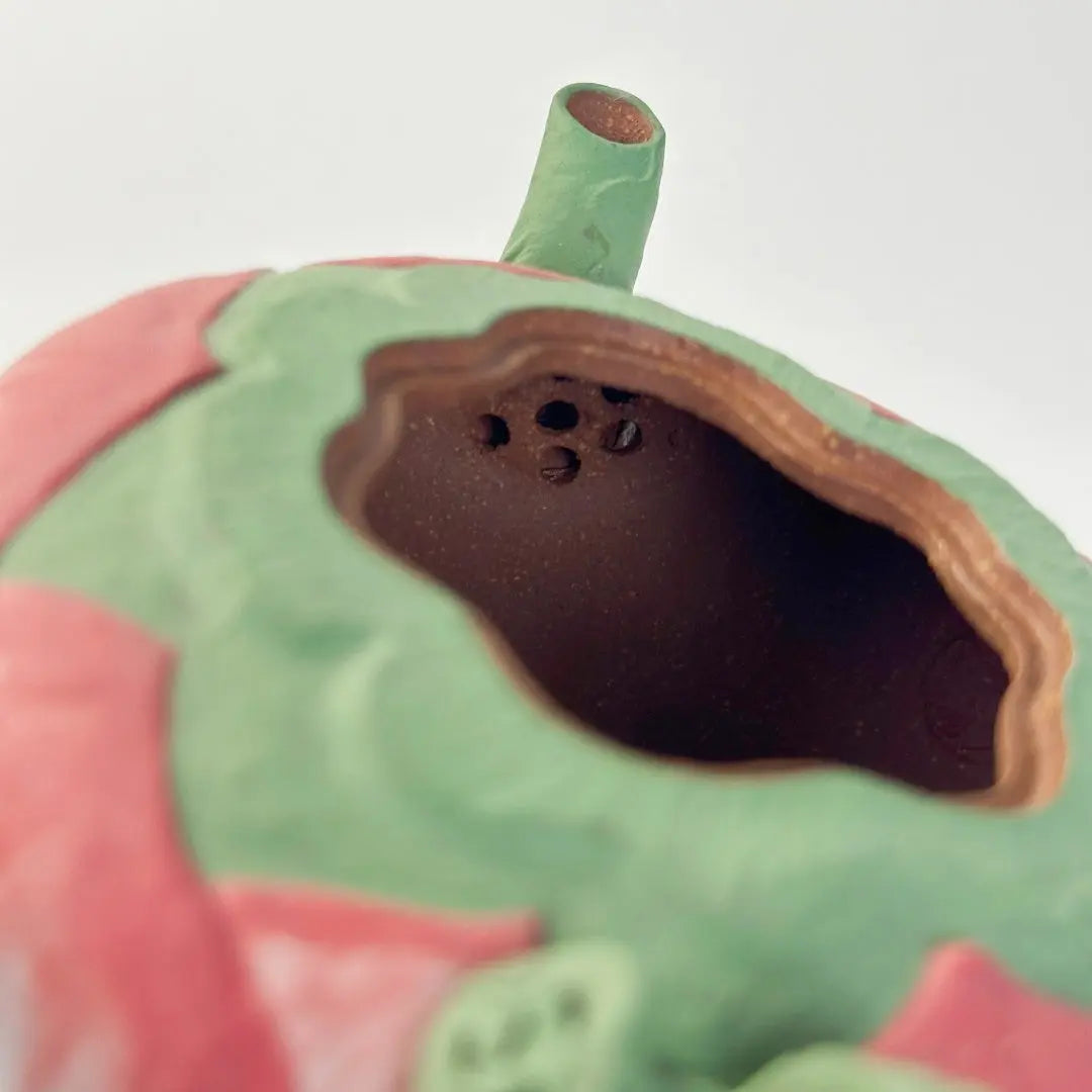 He Tang Qing Qu 175cc - Yixing Handmade Teapot 江苏宜兴