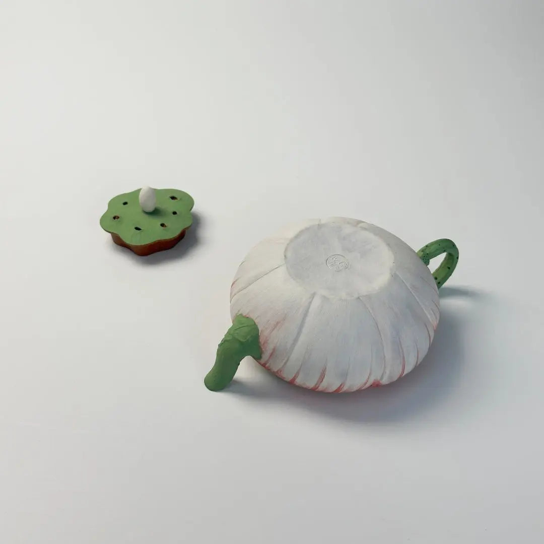 He Tang Qing Qu 175cc - Yixing Handmade Teapot 江苏宜兴