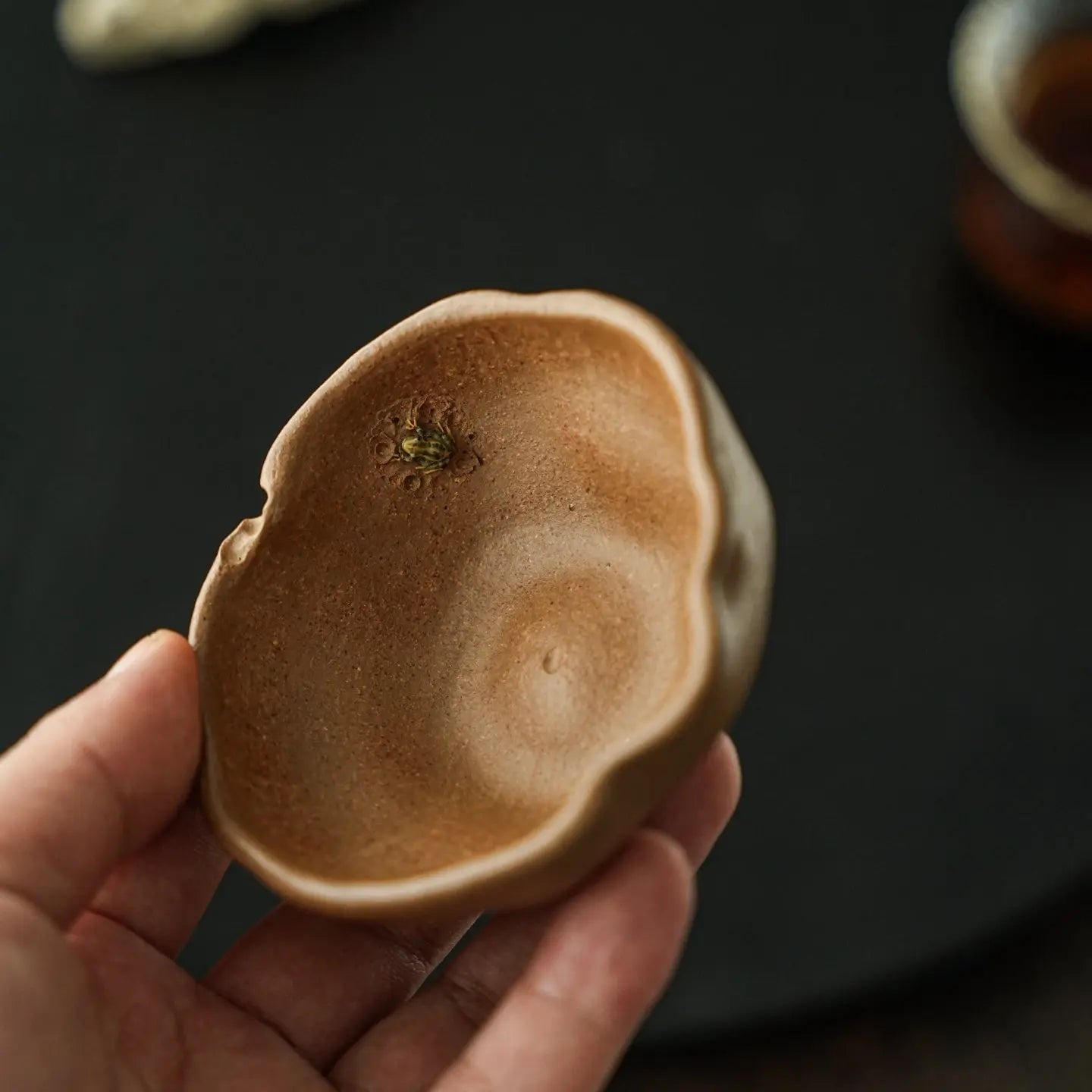 He Tang Yue Se 90cc - Yixing Handmade Teacup 江苏宜兴