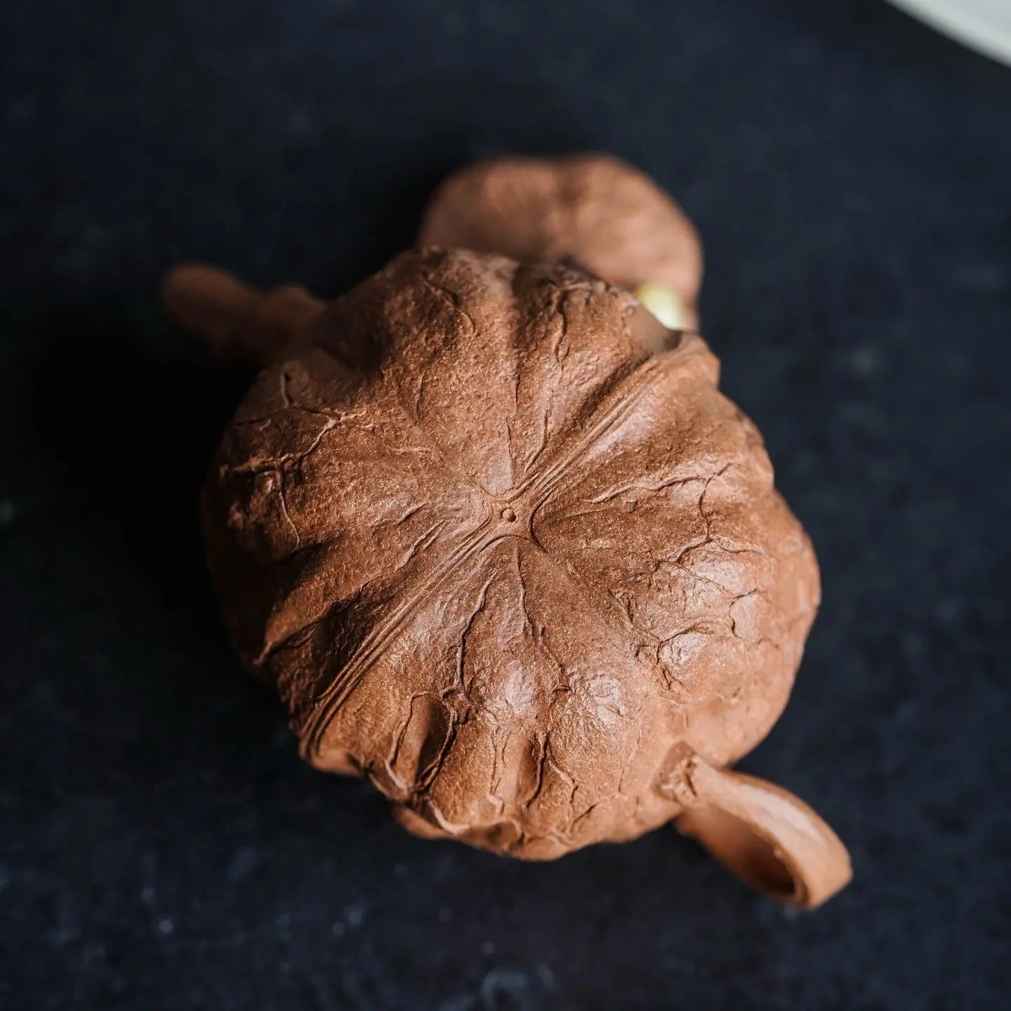 He Tao 160cc - Yixing Handmade Teapot 江苏宜兴