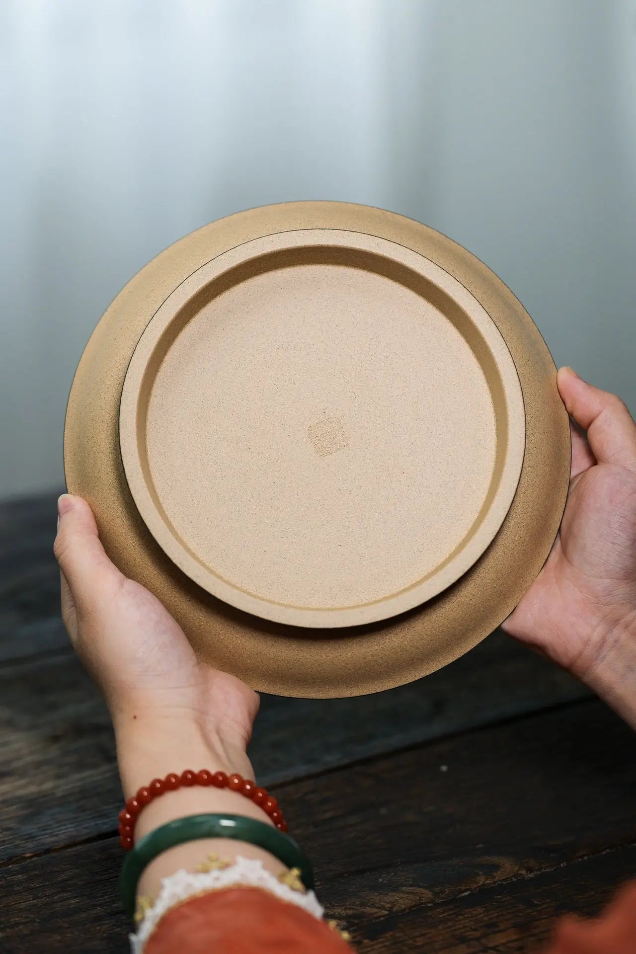 Hu Cheng - Dry Bubble Tray 江苏宜兴