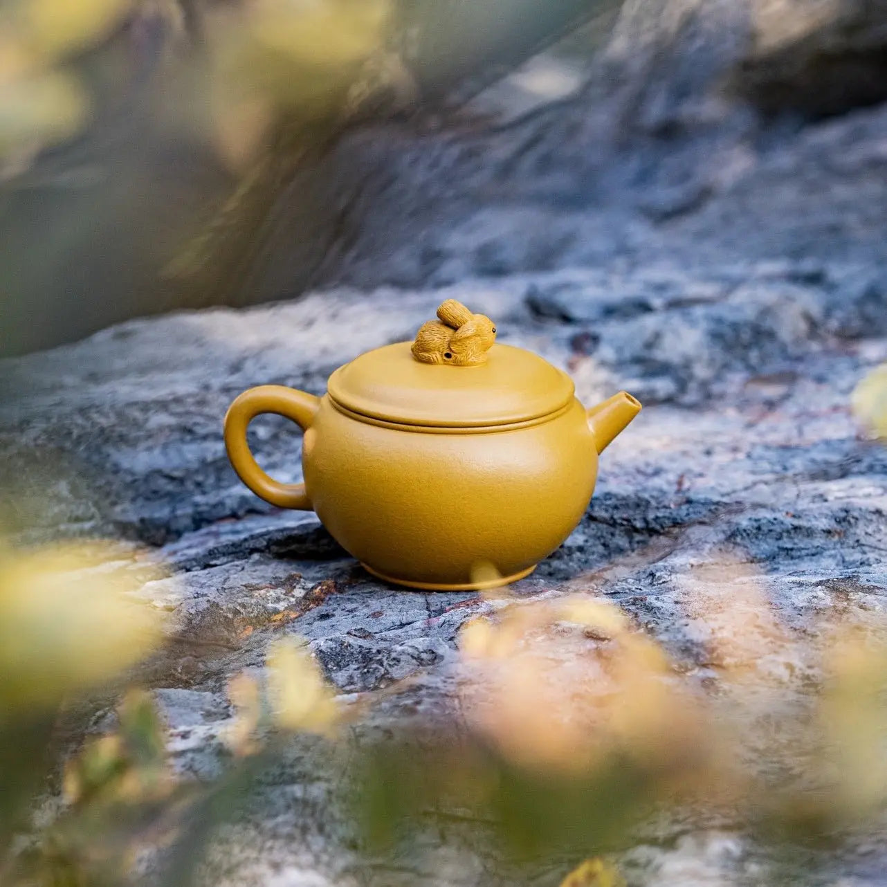 Hua Hao Yue Yuan 200cc - Yixing Handmade Teapot 江苏宜兴