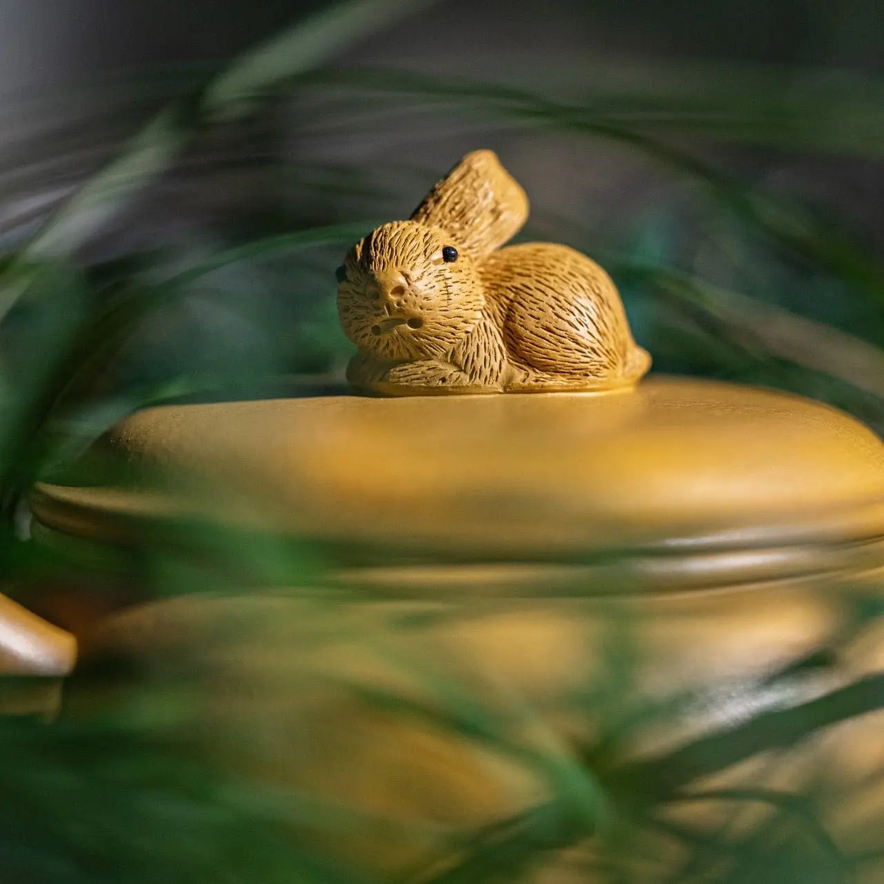Hua Hao Yue Yuan 200cc - Yixing Handmade Teapot 江苏宜兴