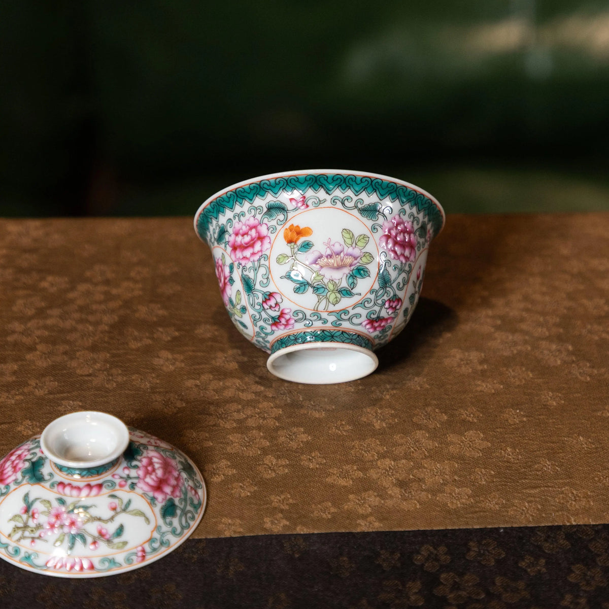 Hua Hui 90cc - Jing De Zhen Porcelain Gaiwan zycschina