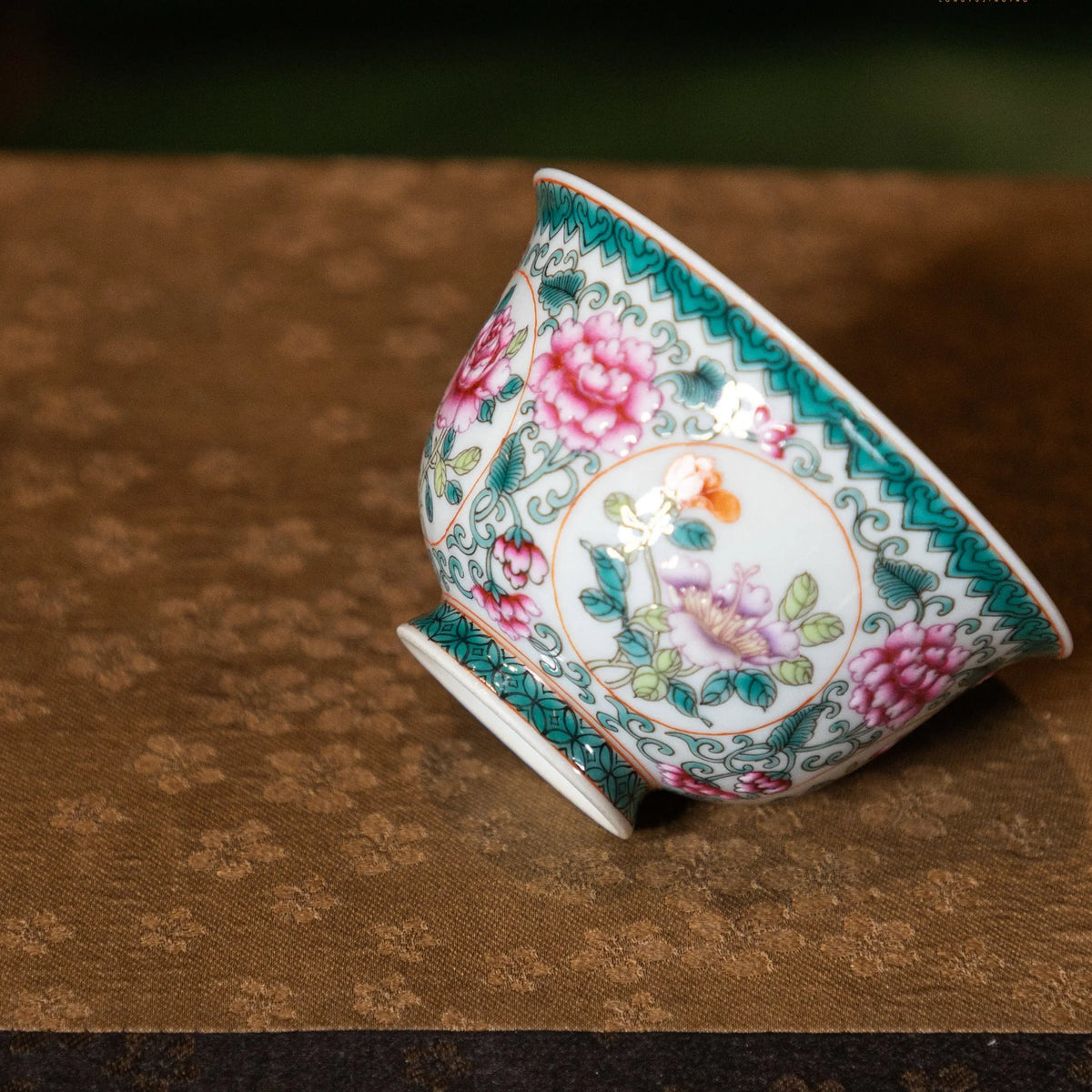 Hua Hui 90cc - Jing De Zhen Porcelain Gaiwan zycschina