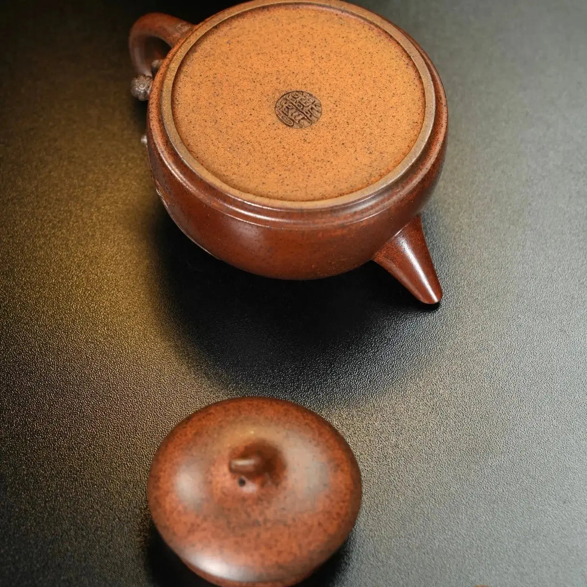 Hua Yu Ban Yue 200cc - Yixing Handmade Teapot 江苏宜兴