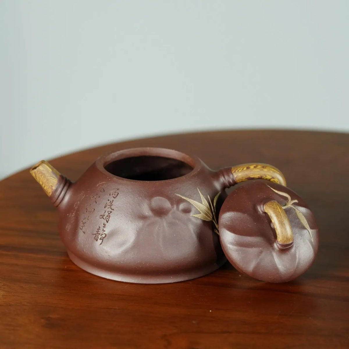 Hui Feng Ya Yun 225cc - Yixing Handmade Teapot 【DM for price】 江苏宜兴
