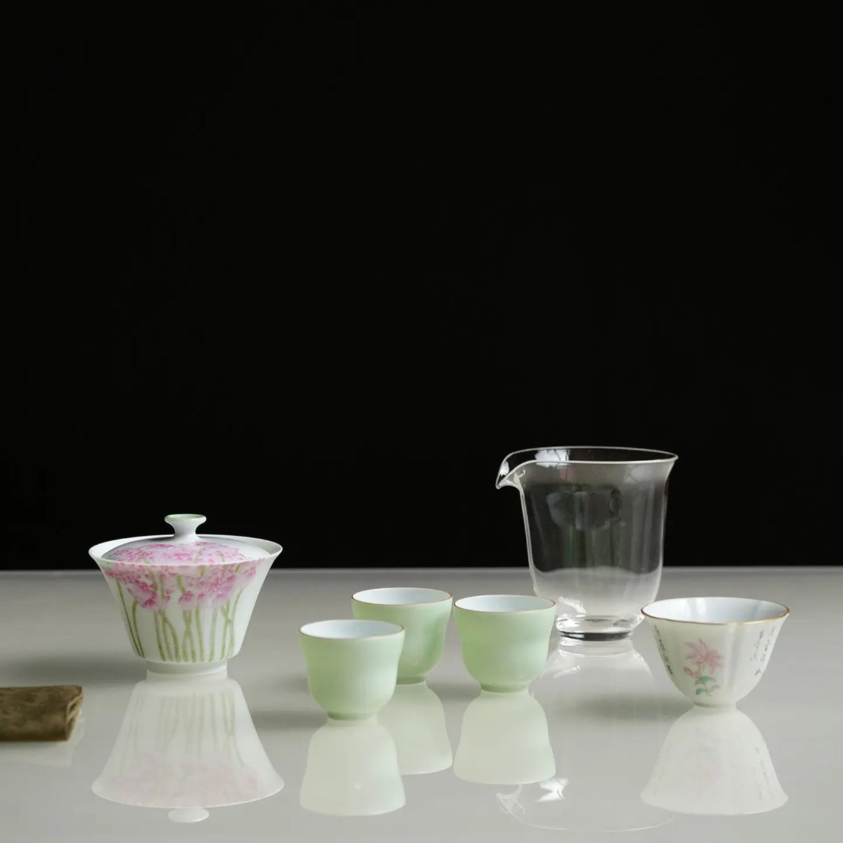 Ji He Fu Qu 150cc - Jingdezhen Porcelain Gaiwan Gift Set zycschina