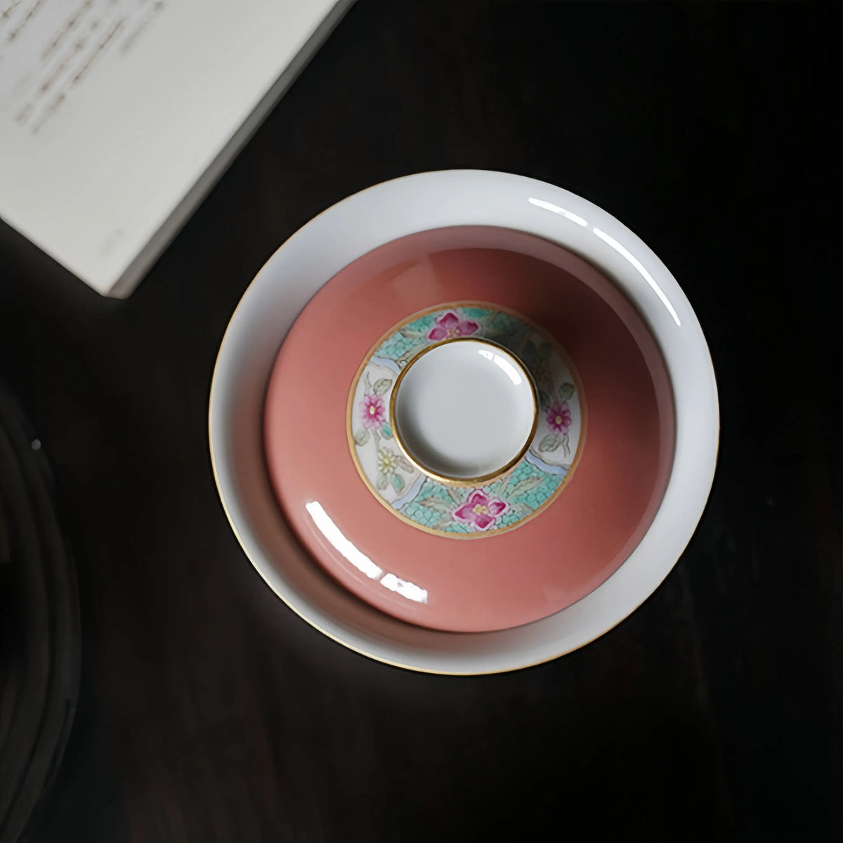 Jiang Sha Hua Cao 140cc - Jingdezhen Porcelain Gaiwan zycschina