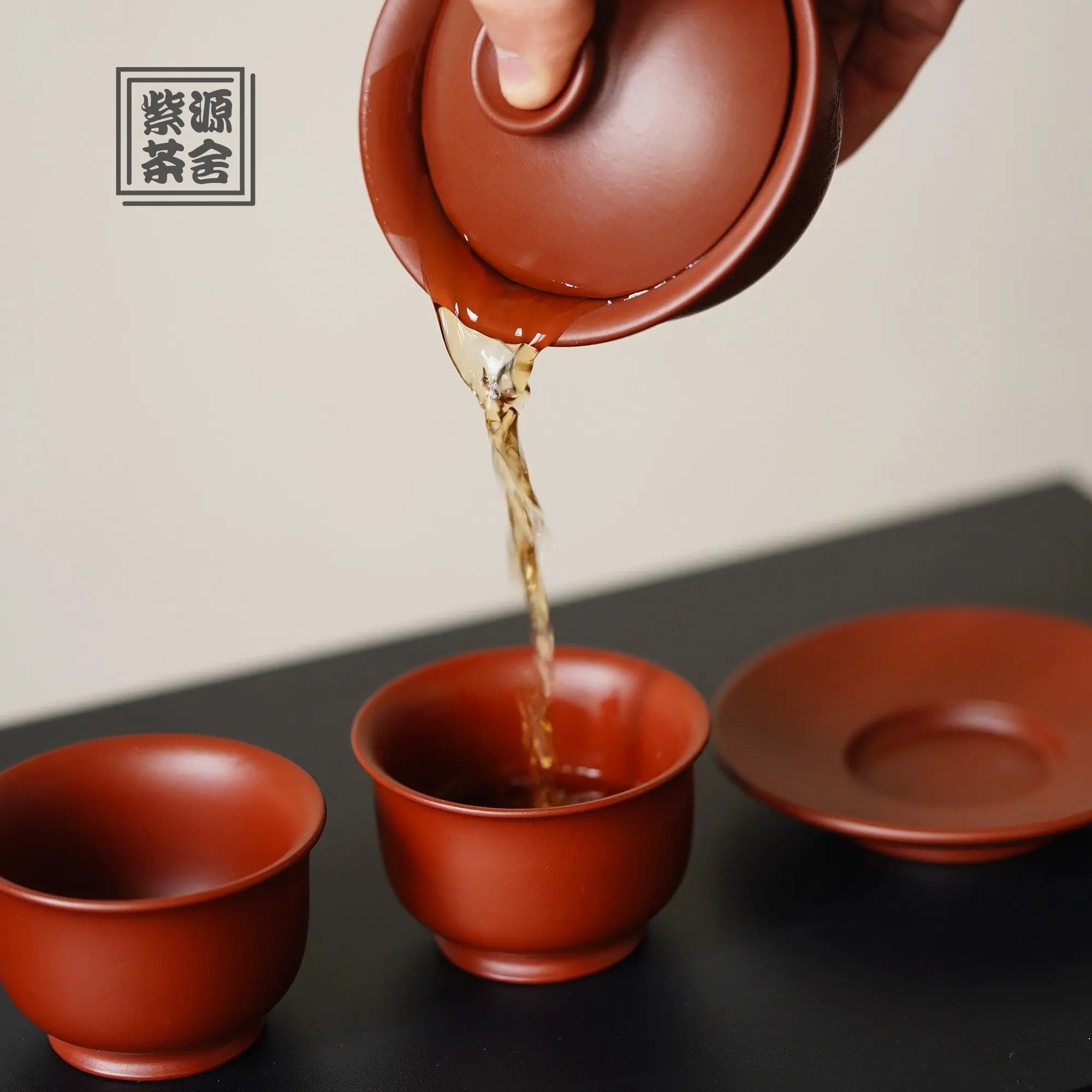 Jiang Shan Ru Hua 200cc - Yixing Handmade Gaiwan 江苏宜兴