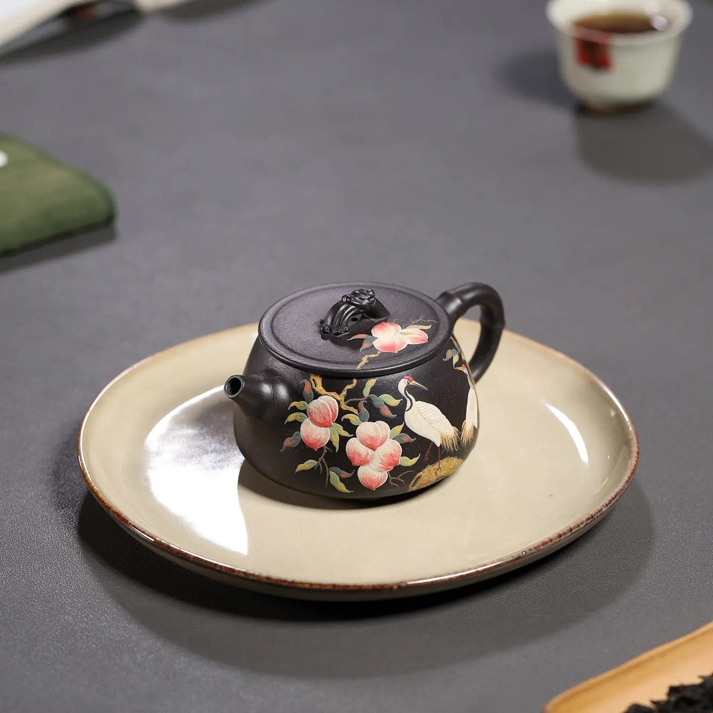Jie Jie Gao Sheng 200cc - Yixing Handmade Teapot 江苏宜兴