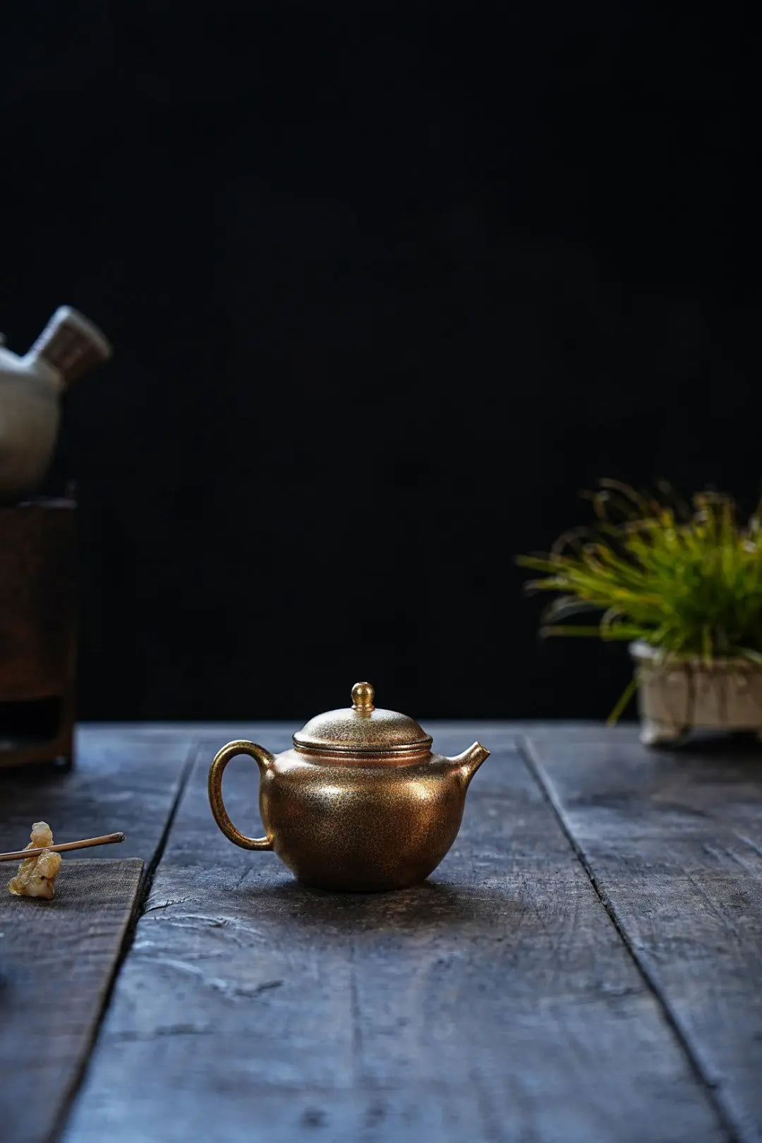 Jin Bei Shao Gong Zhu 140cc - Yixing Handmade Teapot 江苏宜兴