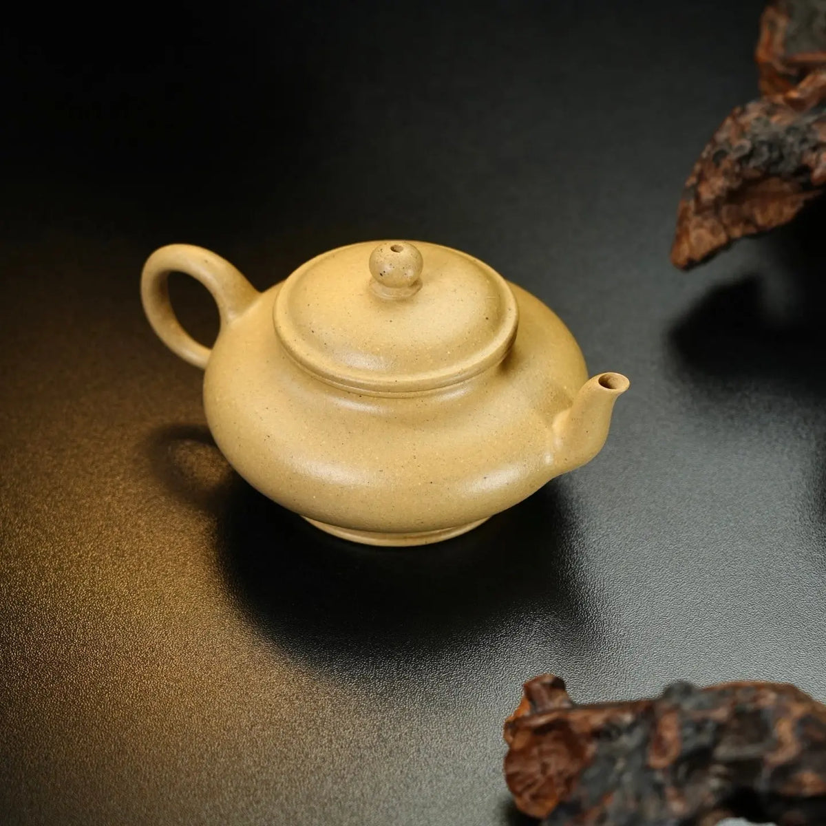Jin Deng 150cc - Yixing Handmade Teapot 江苏宜兴