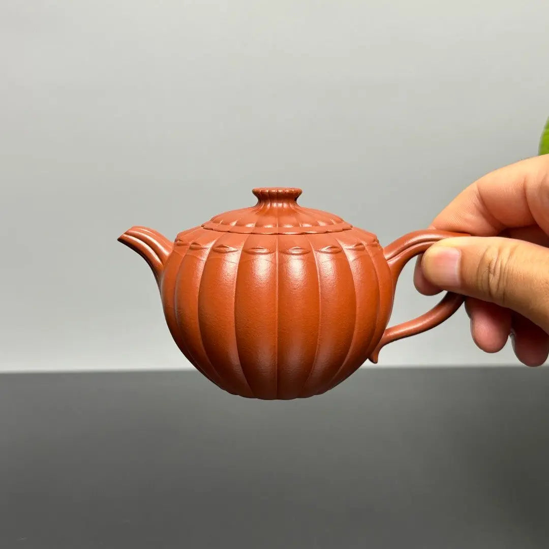 Jin Ju Na Fu 200cc - Yixing Handmade Teapot 江苏宜兴