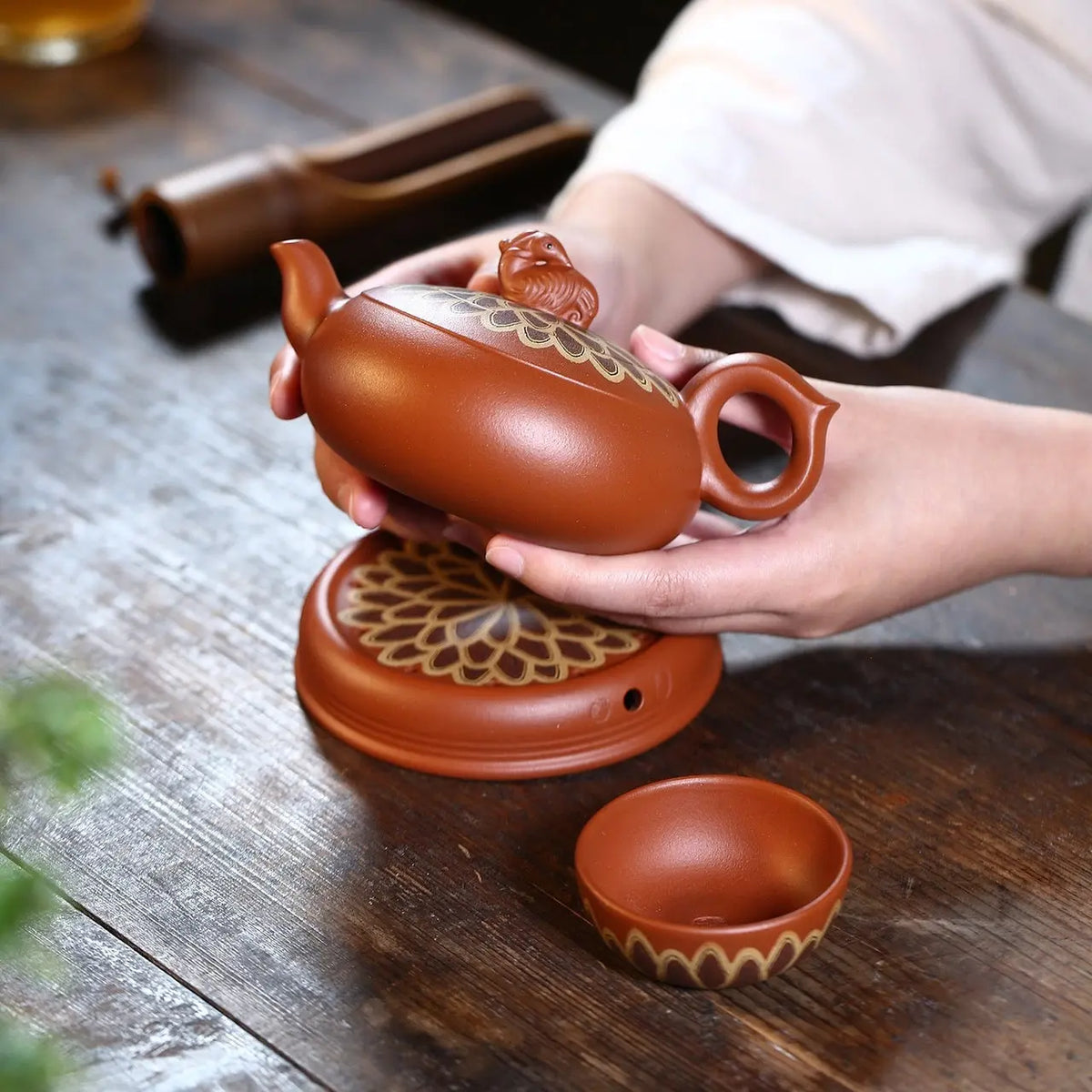 Jin Kong Qie 280cc Set - Yixing Handmade Teapot 江苏宜兴