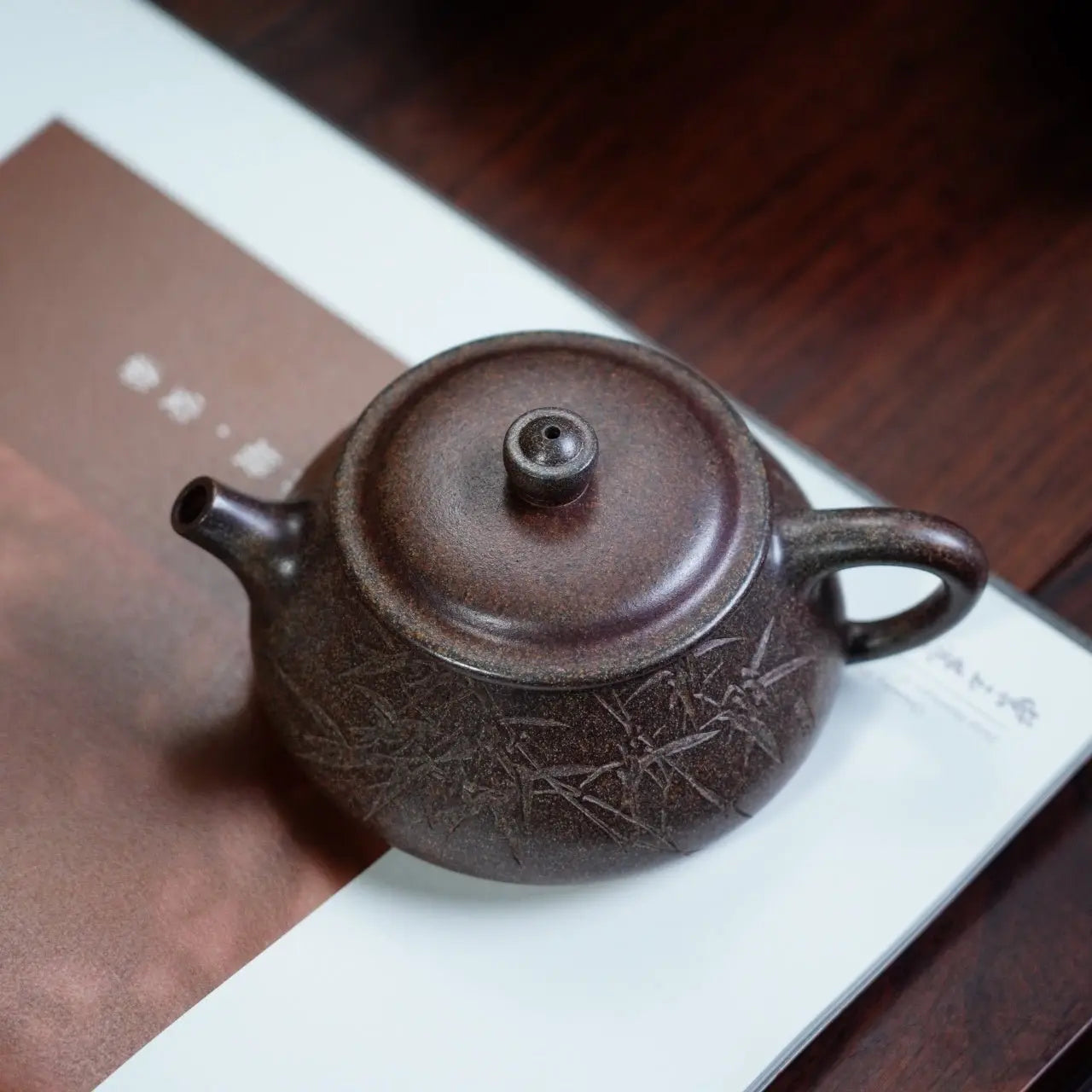 Jin Piao 220cc - Yixing Handmade Teapot 江苏宜兴
