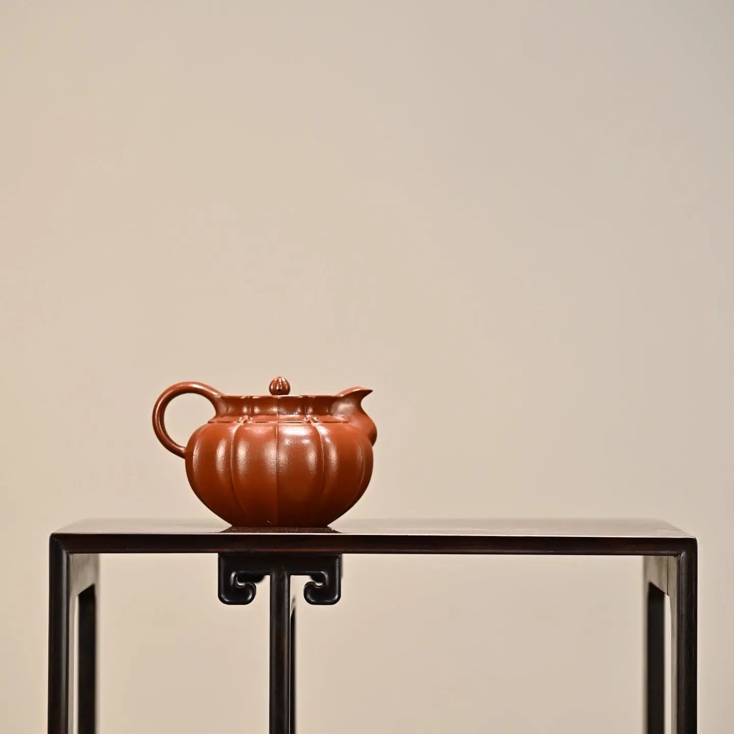 Jin Shan 180cc - Yixing Handmade Teapot 江苏宜兴
