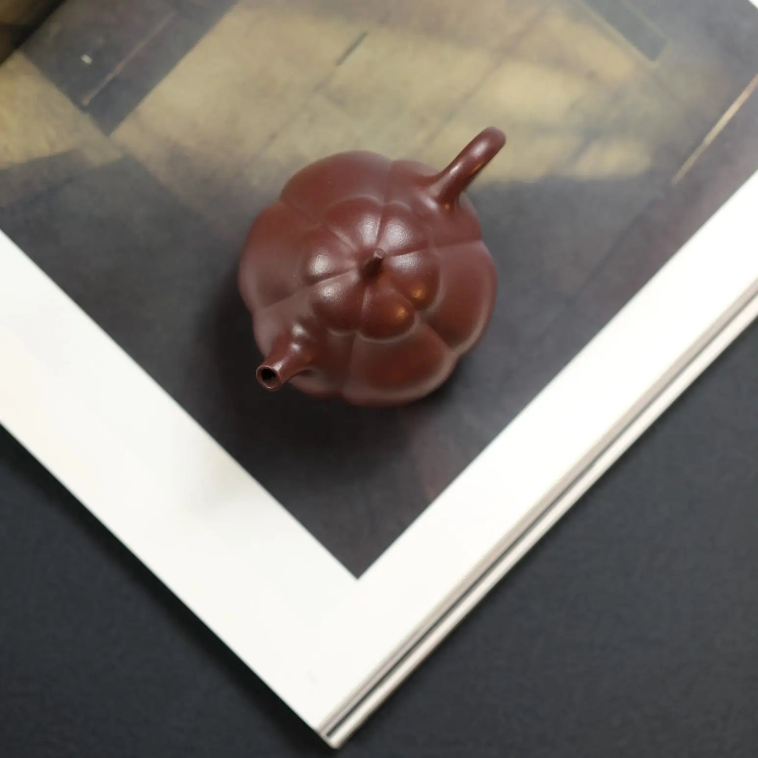 Jin Wen 125cc - Yixing Handmade Teapot 江苏宜兴
