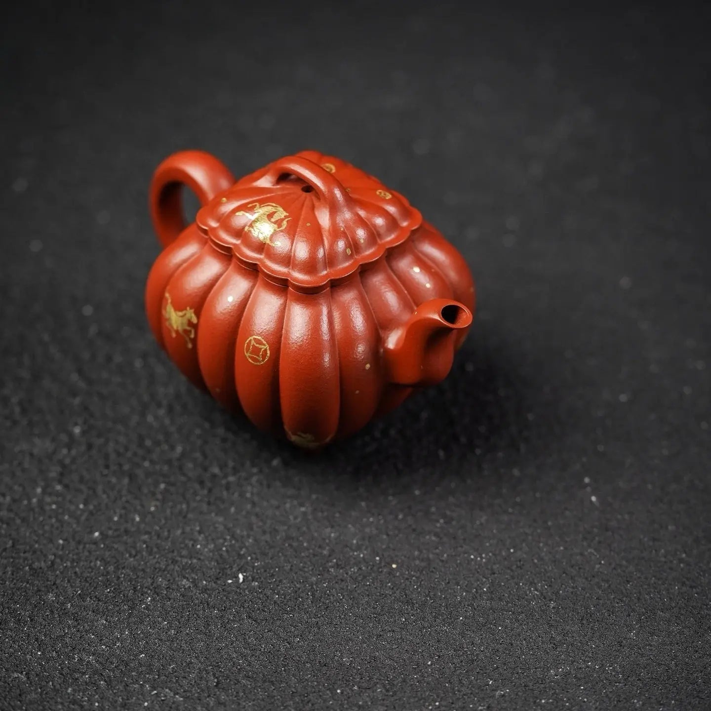 Jin Wen Chuan Lu 150cc - Yixing Handmade Teapot 江苏宜兴