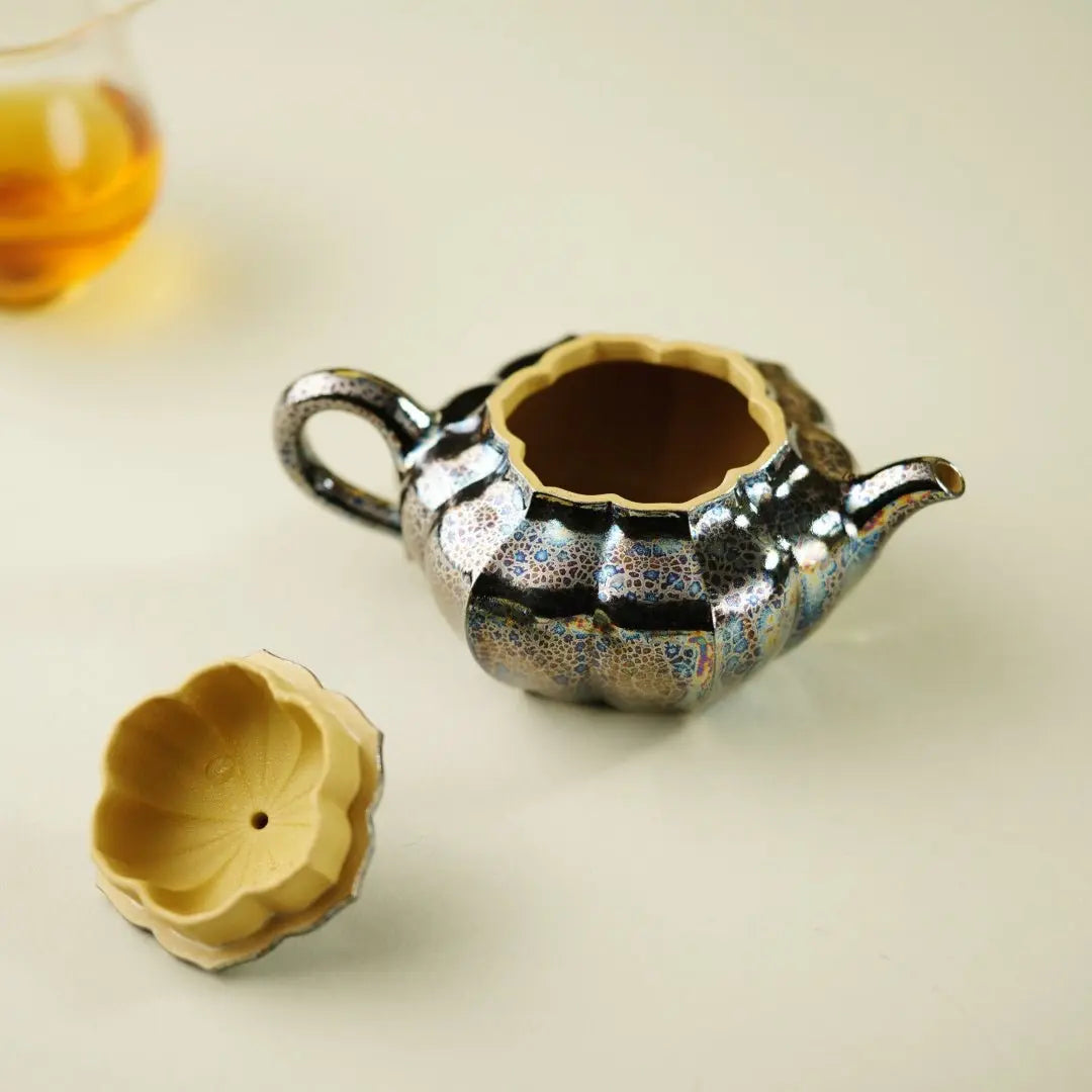 Jin Wen Fang Gu 180cc - Yixing Handmade Teapot 江苏宜兴