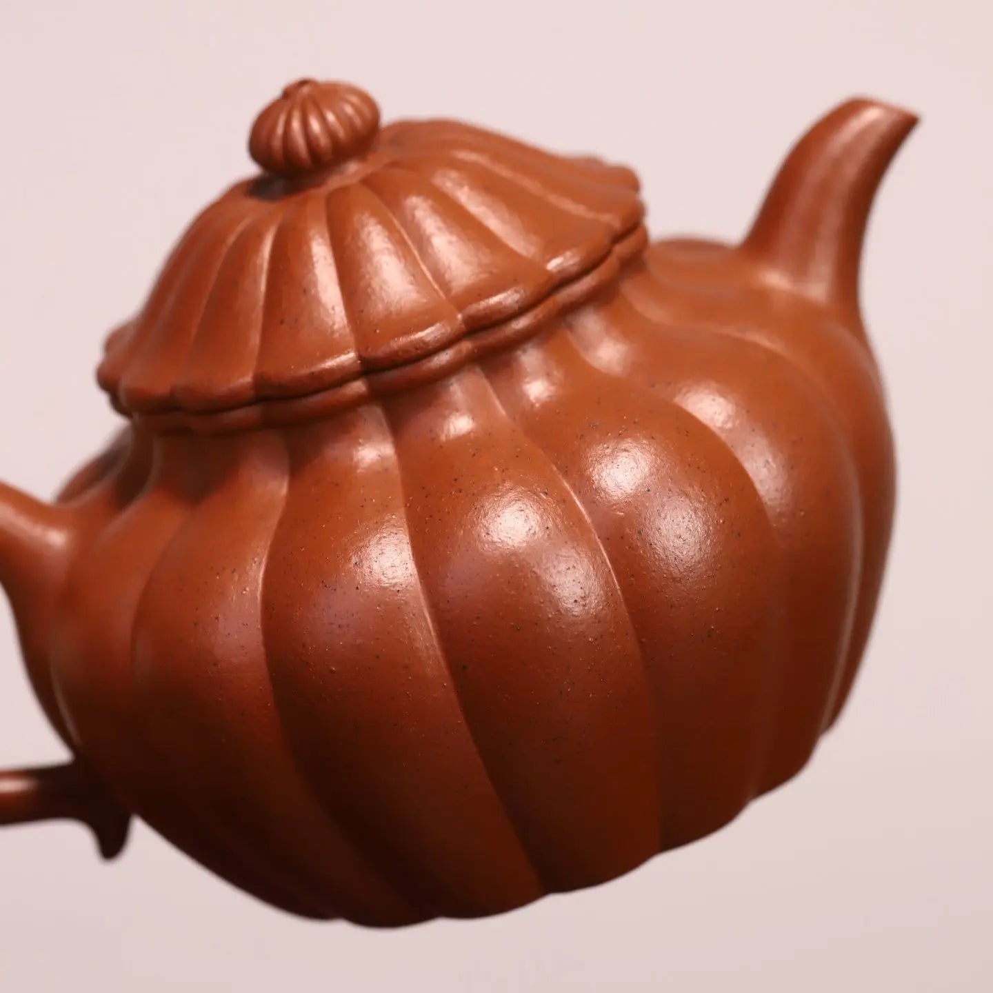 Jin Wen Lian Zi 220cc - Yixing Handmade Teapot 江苏宜兴
