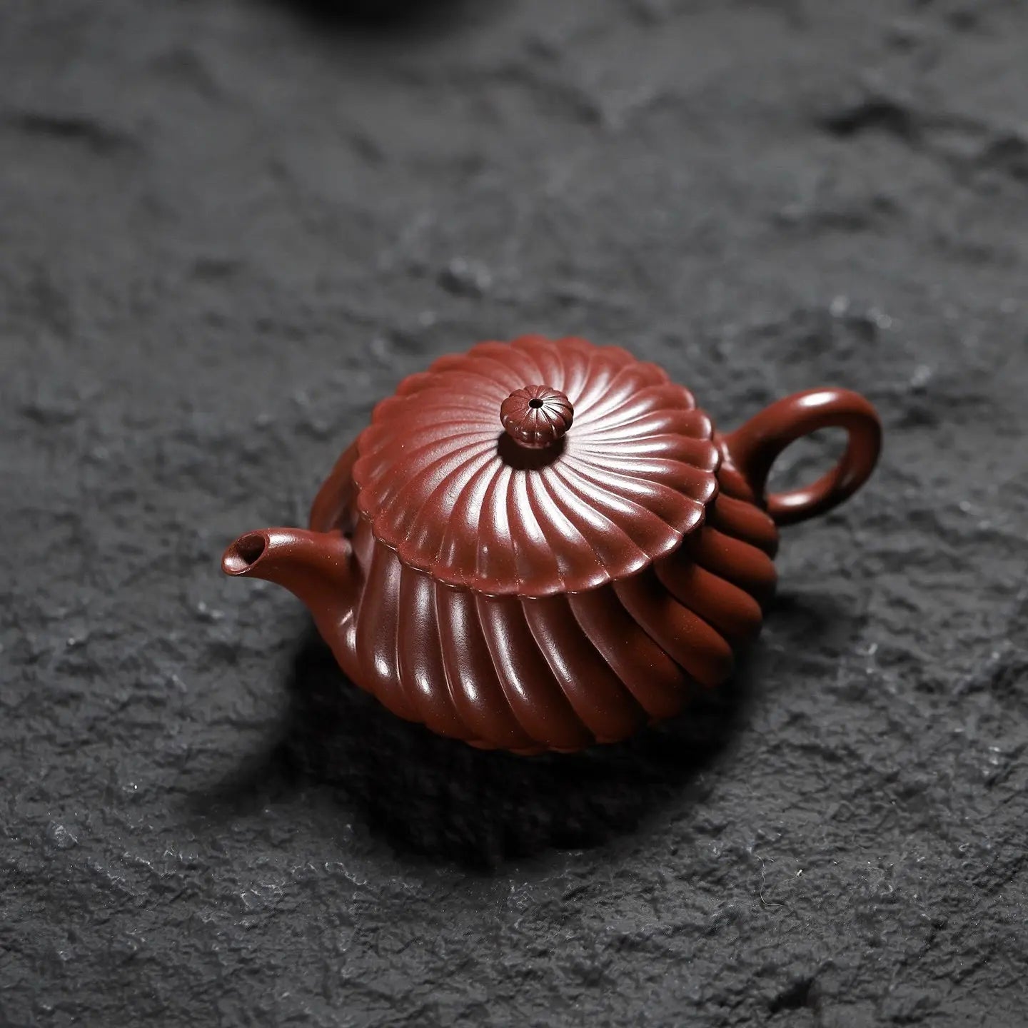 Jin Wen Ming Lu 170cc - Yixing Handmade Teapot 江苏宜兴