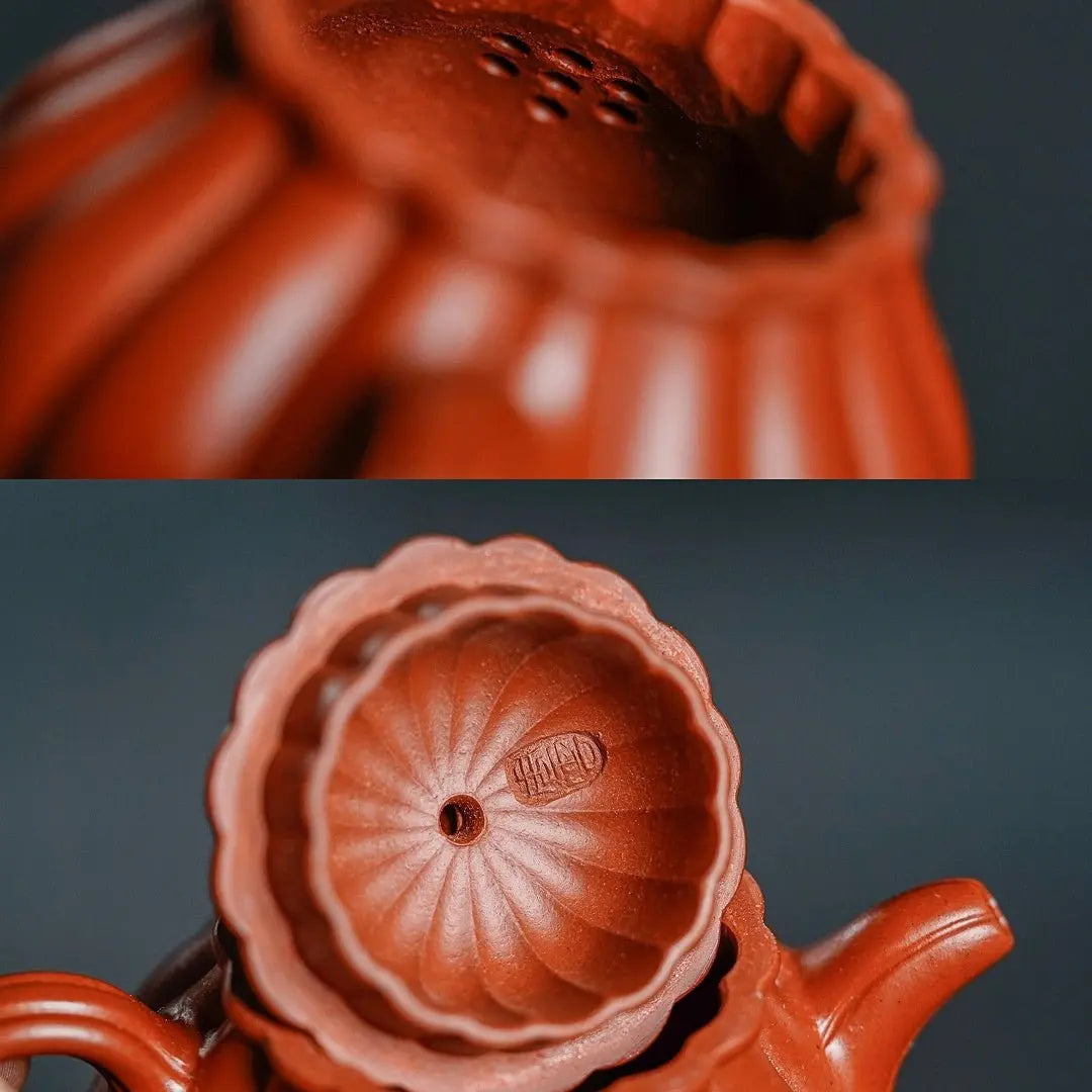 Jin Wen Pan Hu 110cc - Yixing Handmade Teapot 江苏宜兴