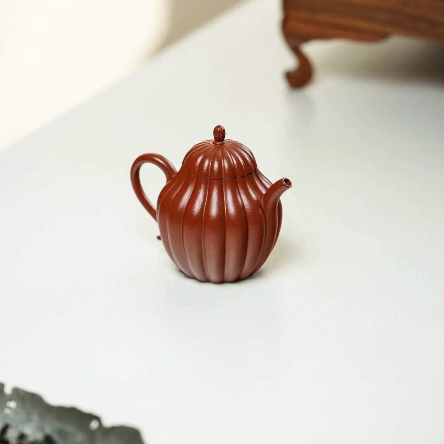 Jin Wen Qiu Shui 100cc - Yixing Handmade Teapot 江苏宜兴