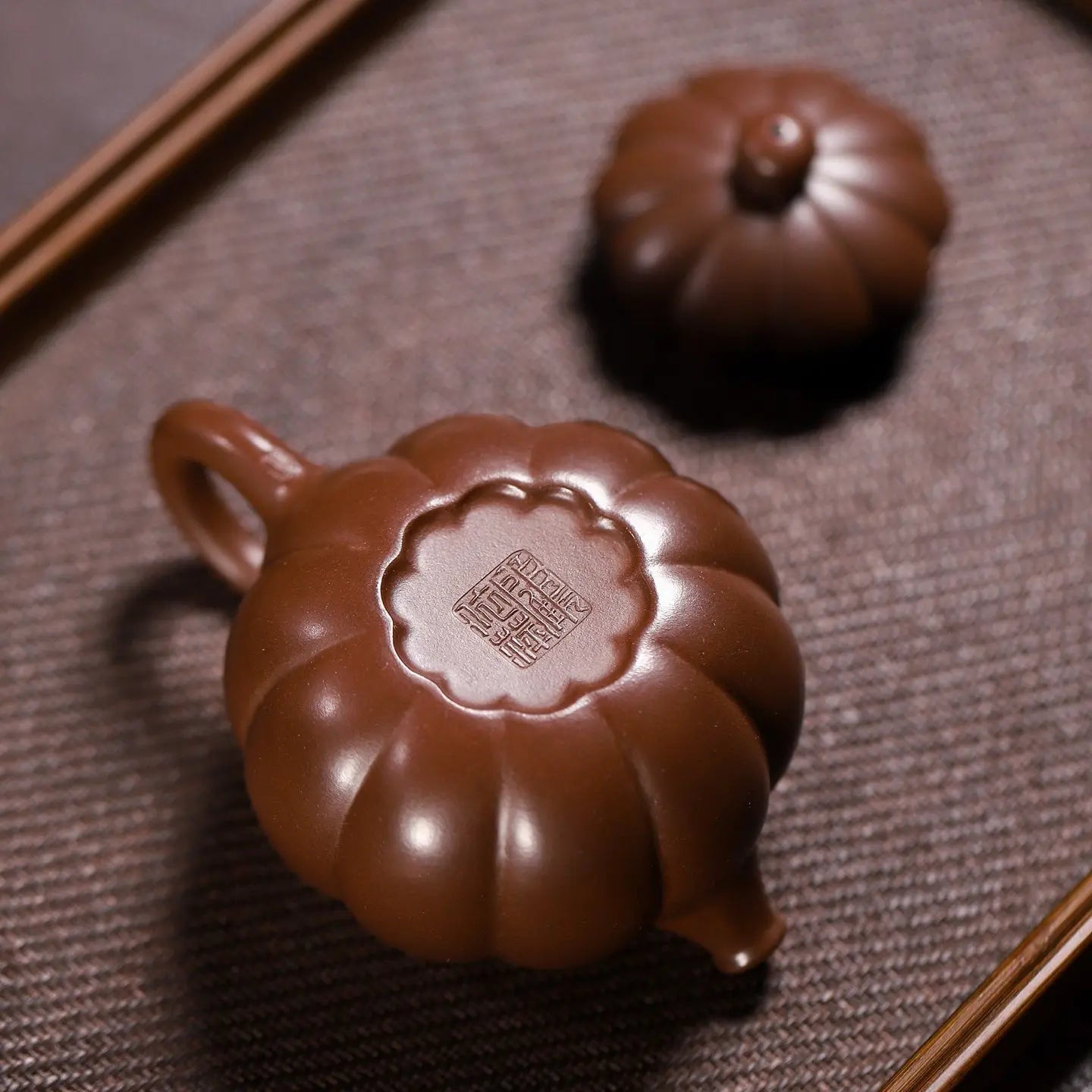 Jin Wen Xi Shi 160cc - Yixing Handmade Teapot 江苏宜兴