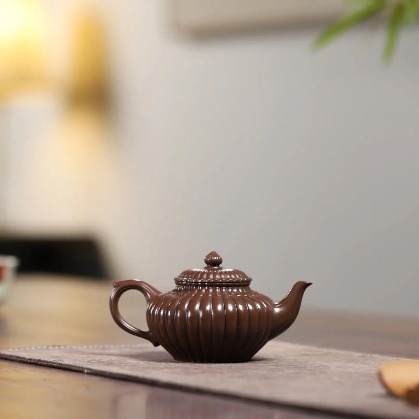 Jin Wen Xiao Ying 150cc - Yixing Handmade Teapot 江苏宜兴