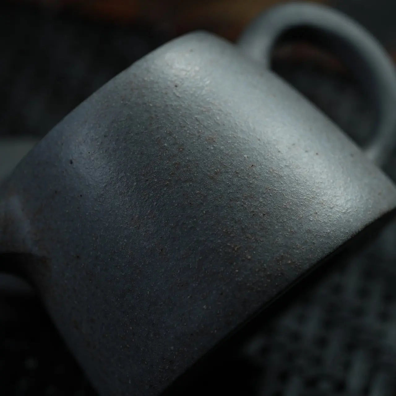 Jin Zhong 125cc - Yixing Handmade Teapot 江苏宜兴