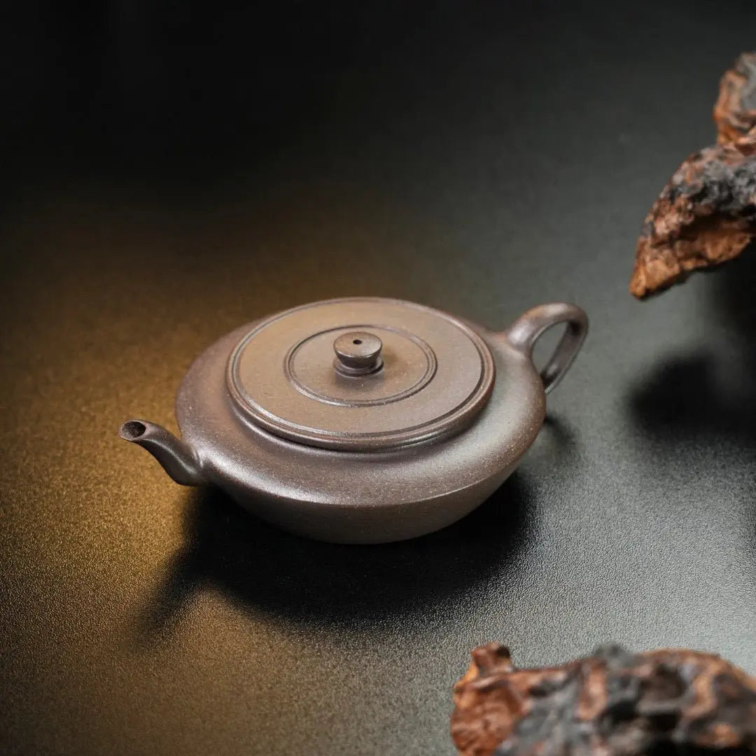 Jing He 120cc - Yixing Handmade Teapot 江苏宜兴