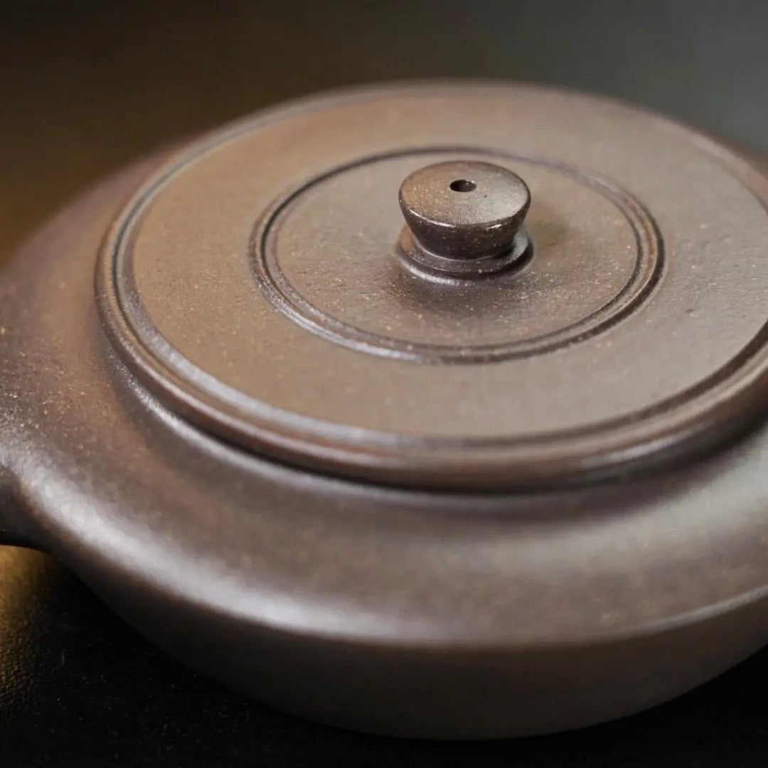 Jing He 120cc - Yixing Handmade Teapot 江苏宜兴