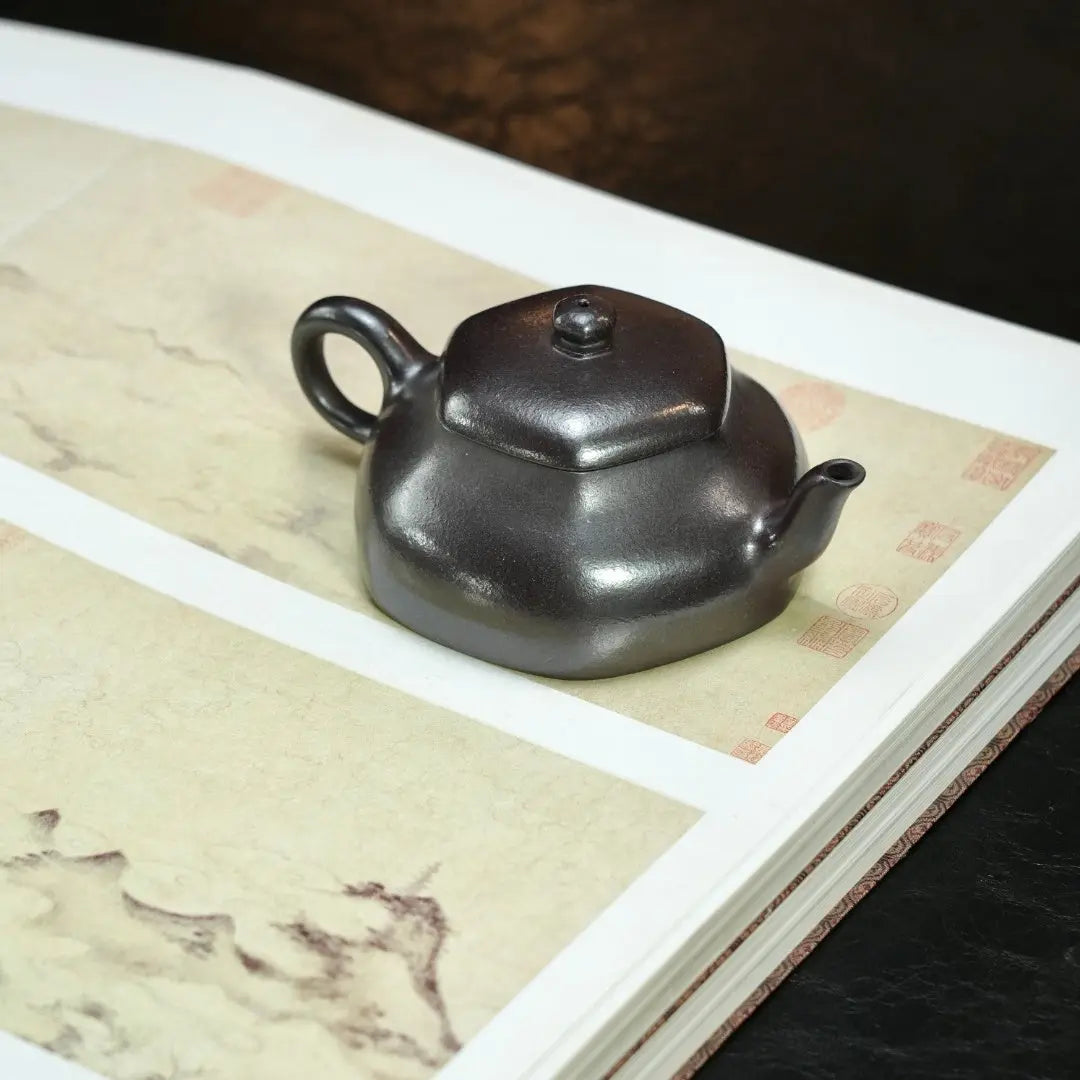 Jing Le 160cc - Yixing Handmade Teapot 江苏宜兴