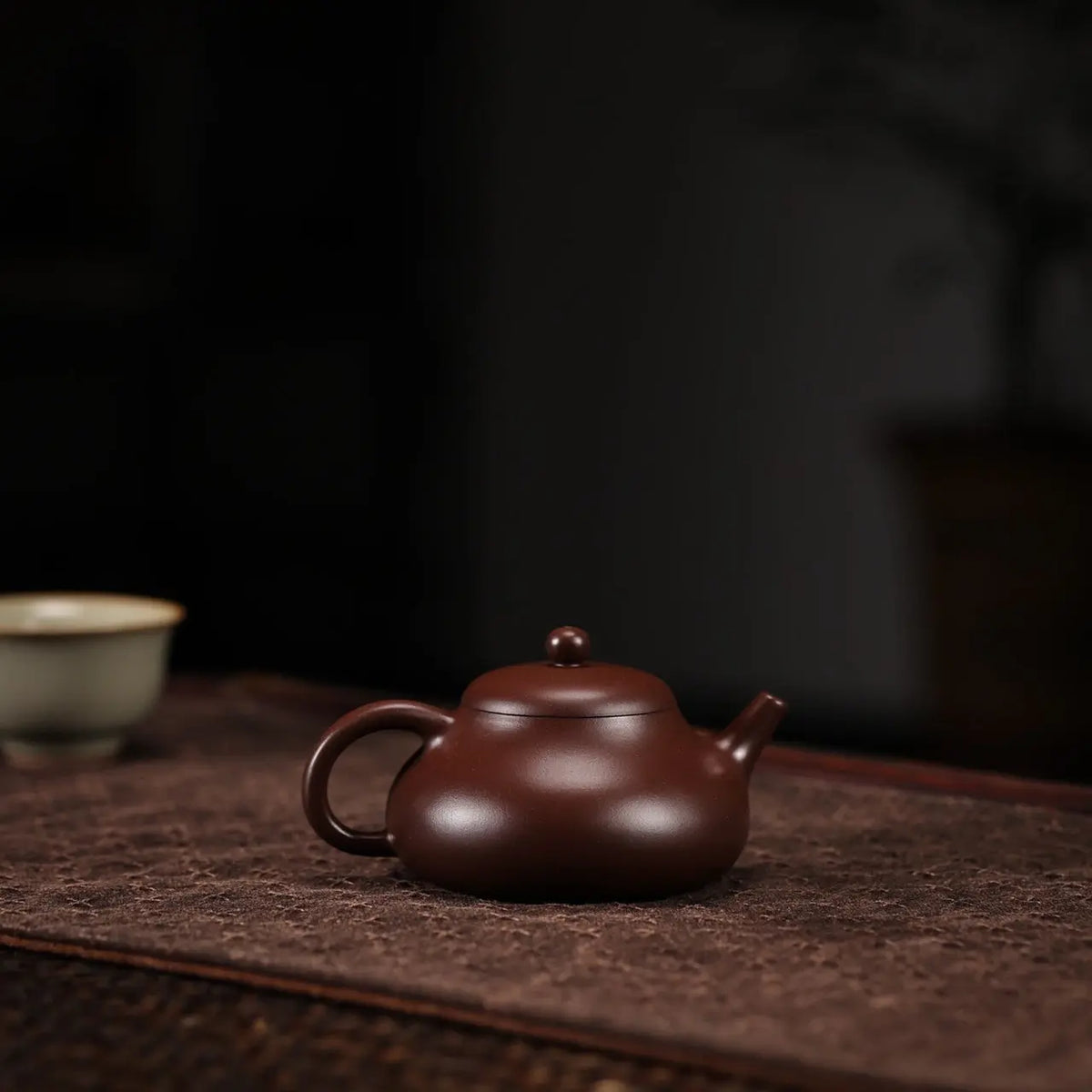 Jing Le 180cc - Yixing Handmade Teapot 江苏宜兴
