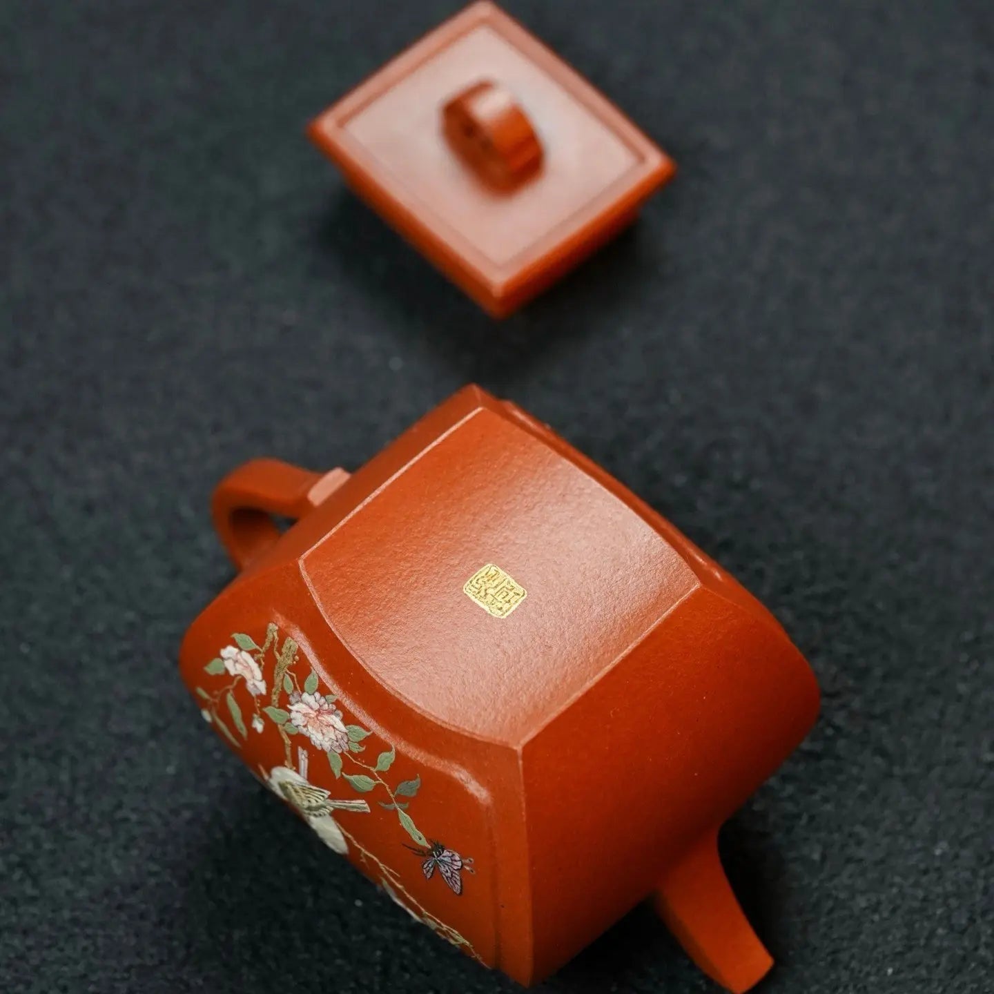 Jing Yue 200cc - Yixing Handmade Teapot 江苏宜兴