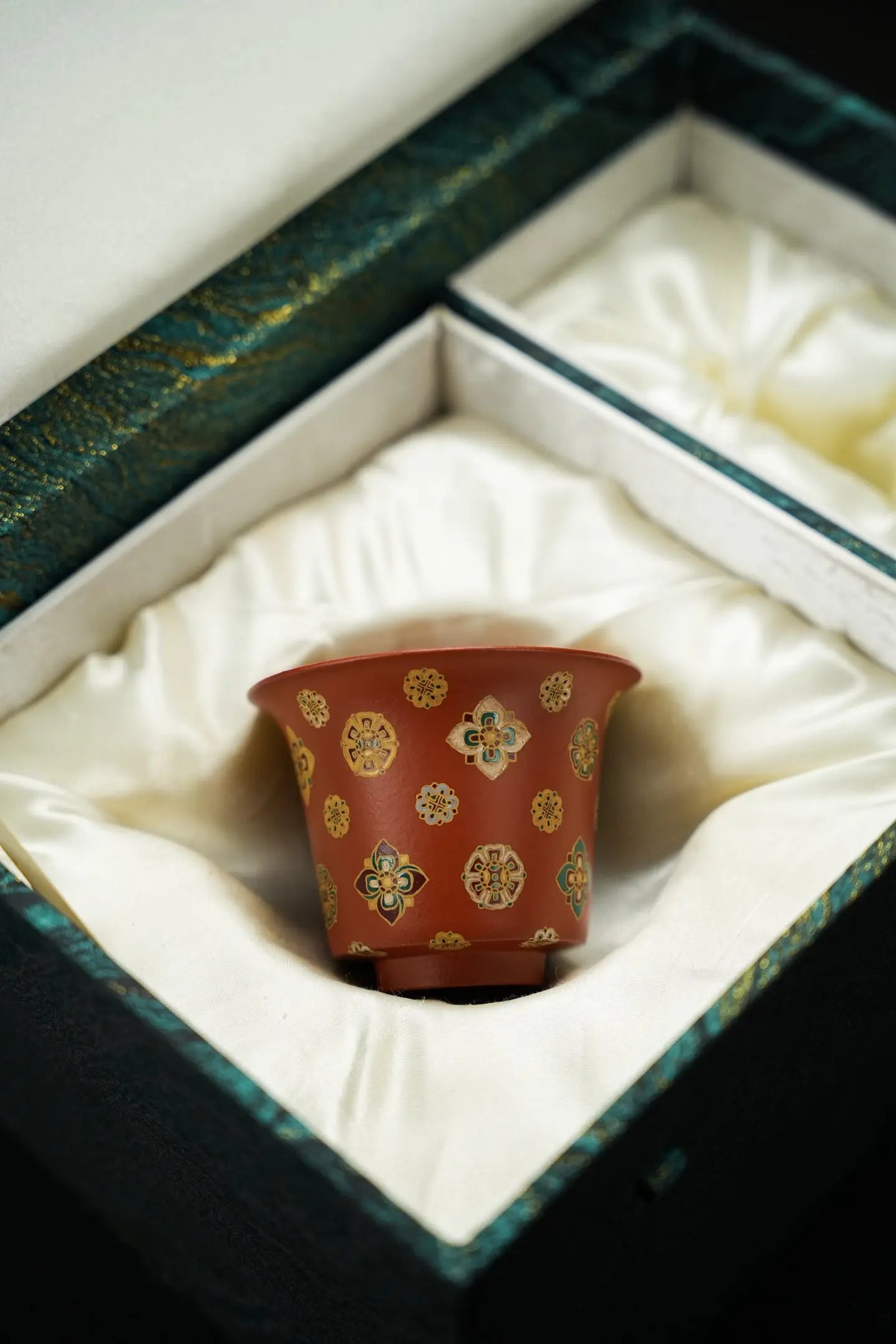 Jing Yun 130cc - Yixing Handmade Gaiwan 江苏宜兴