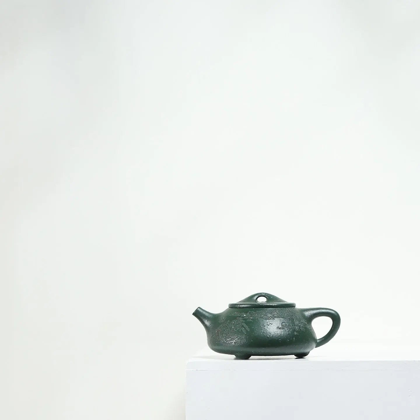 Jing Zhou Shi Piao 180cc - Yixing Handmade Teapot 江苏宜兴