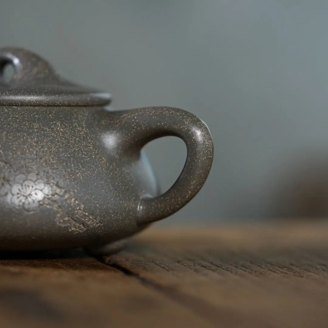 Jing Zhou Shi Piao 200cc - Yixing Handmade Teapot 江苏宜兴